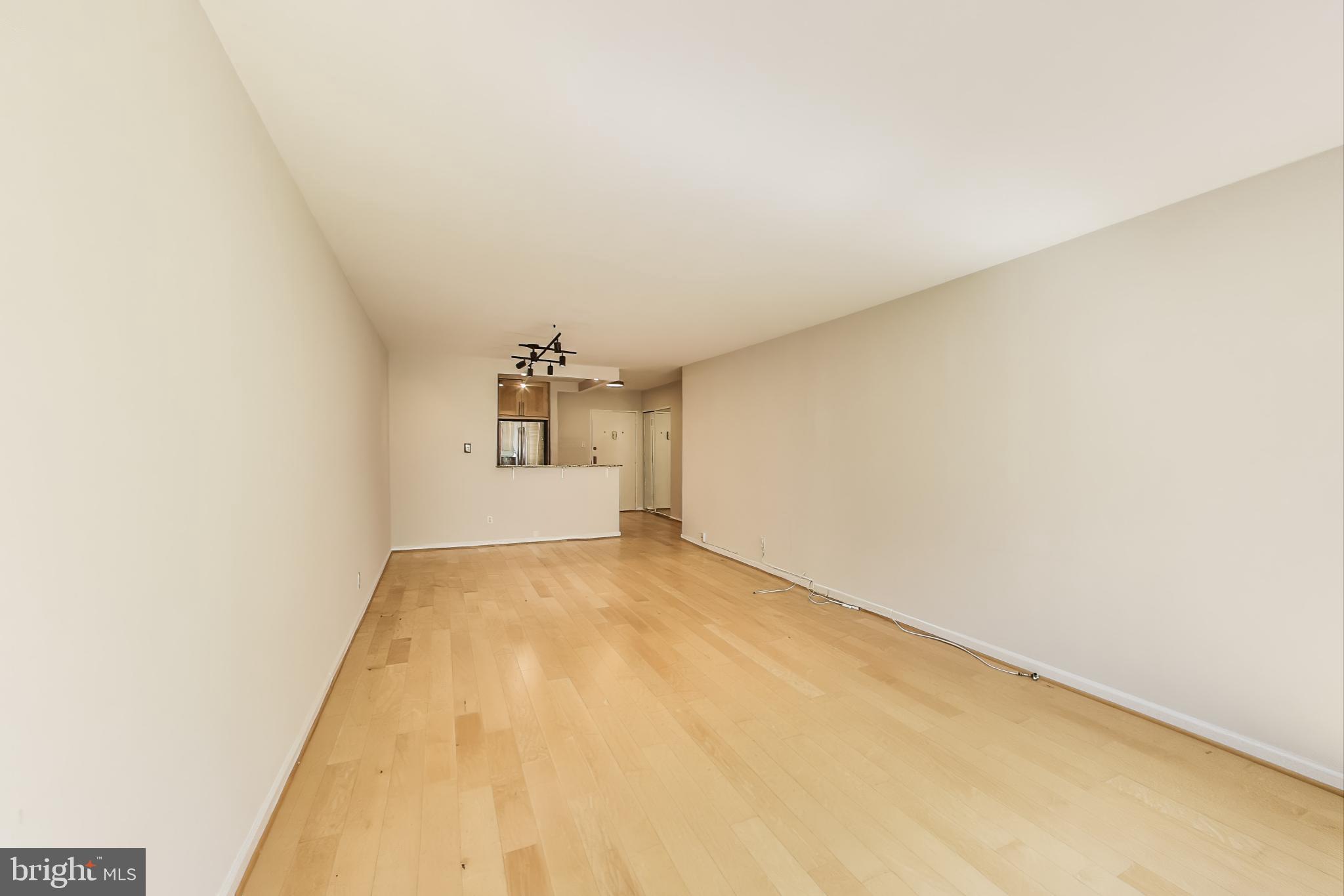 1435 4TH STREET SW B609