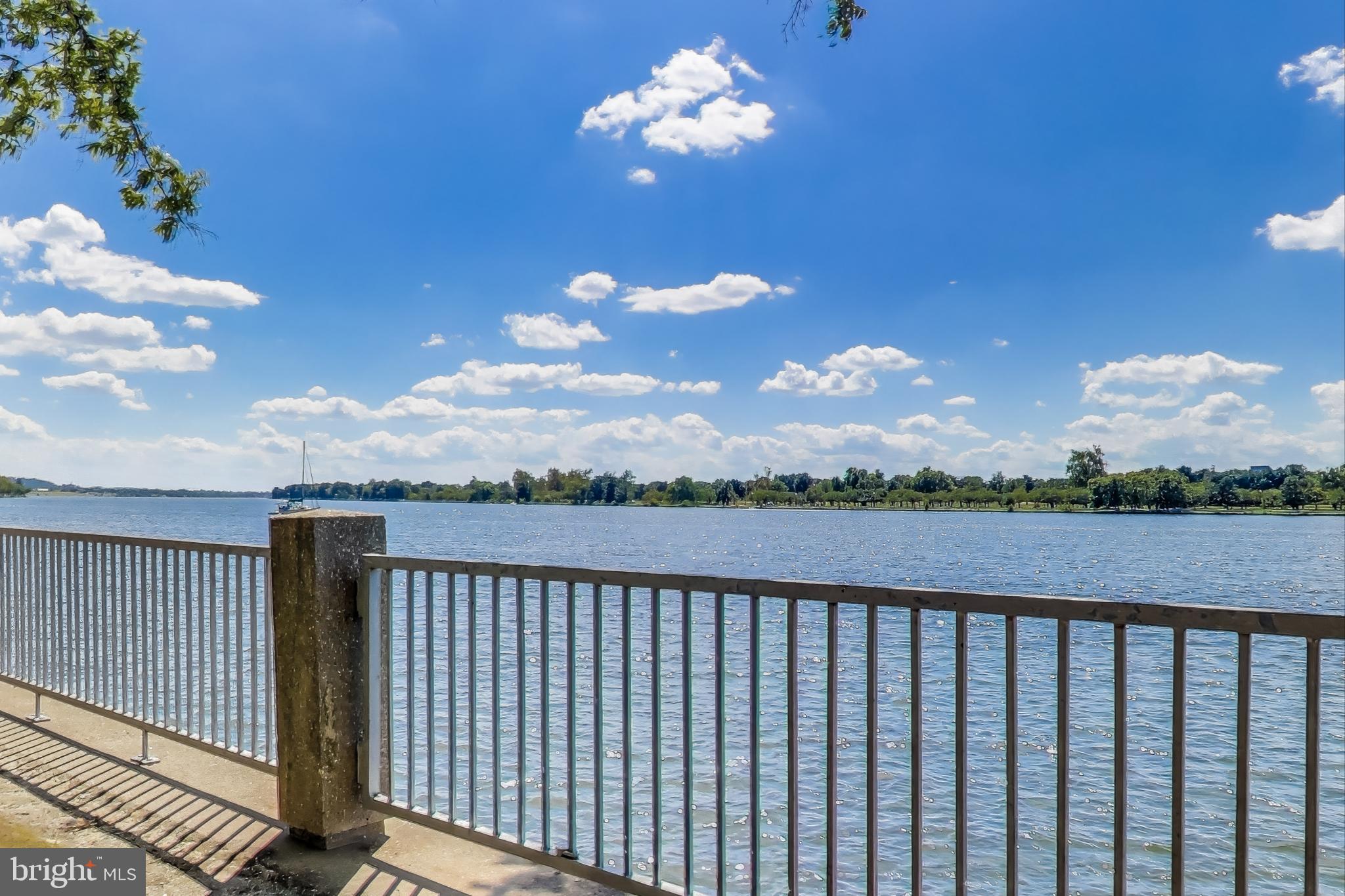 1435 4TH STREET SW B609