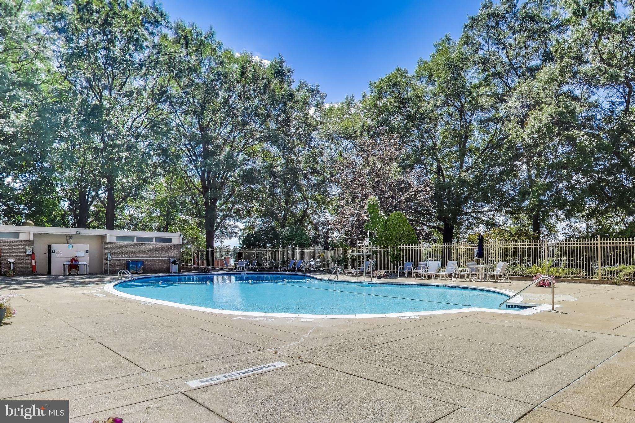 1435 4TH STREET SW B609