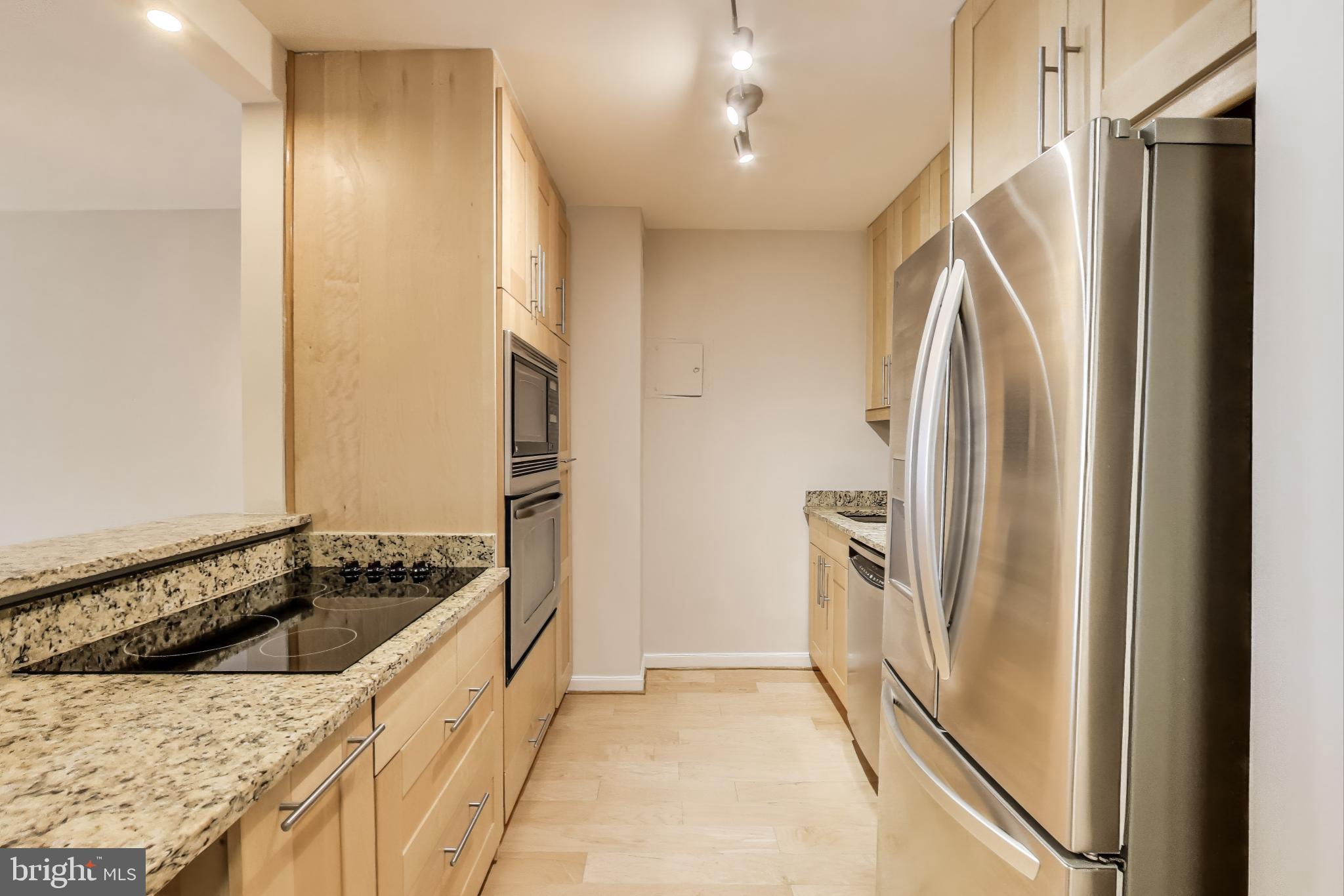 1435 4TH STREET SW B609