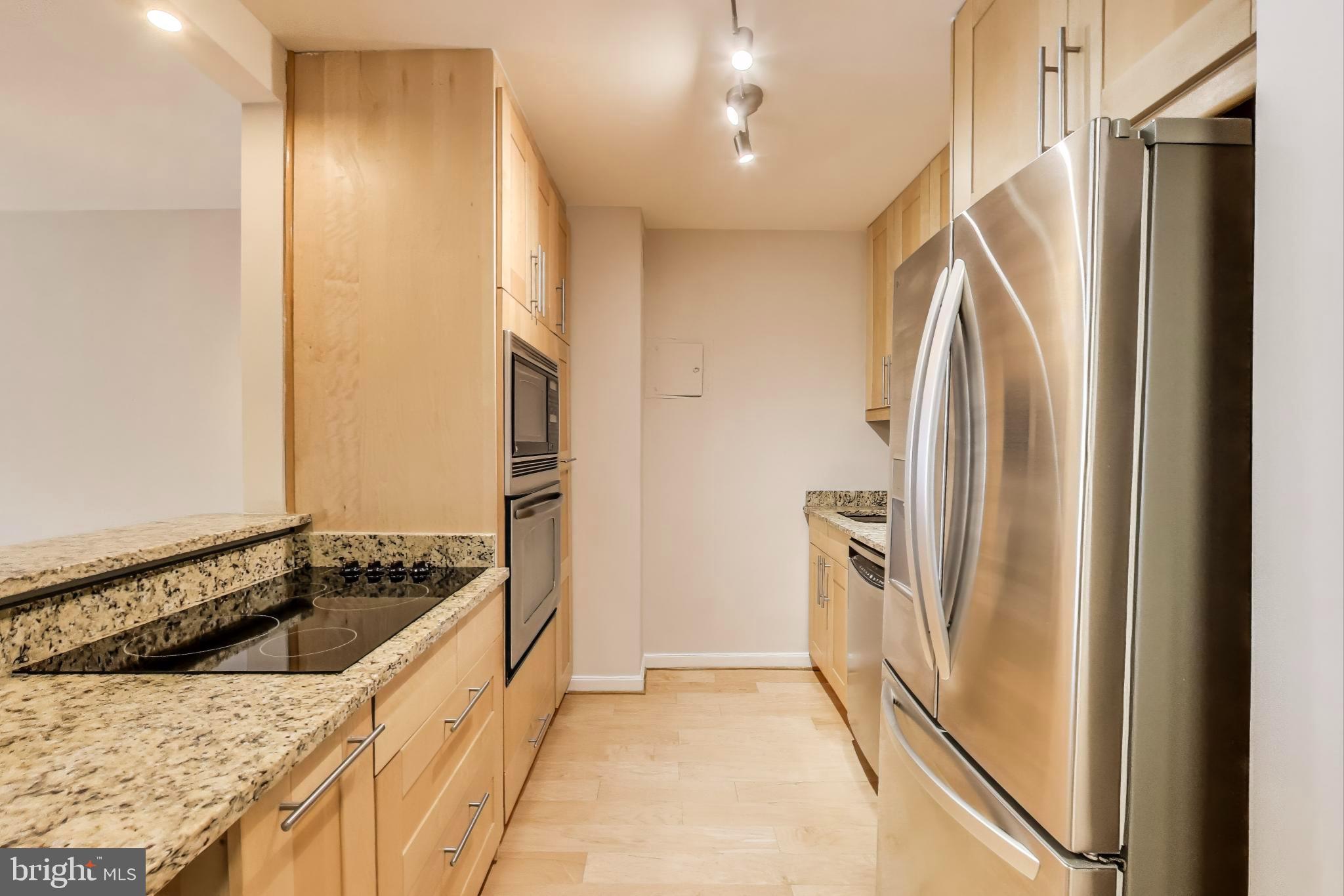 1435 4TH STREET SW B609