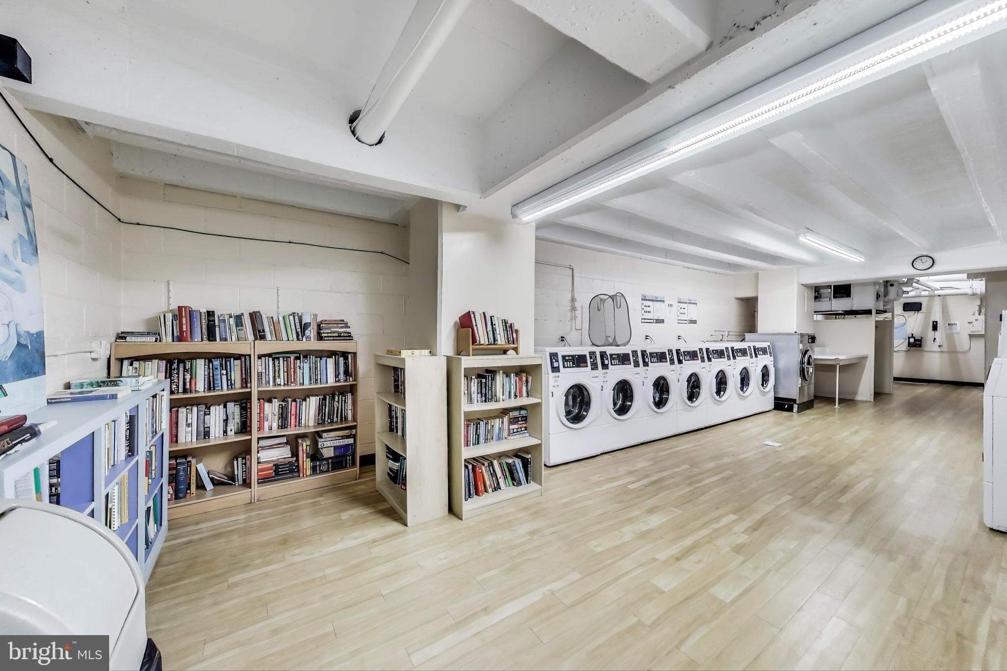 1435 4TH STREET SW B609