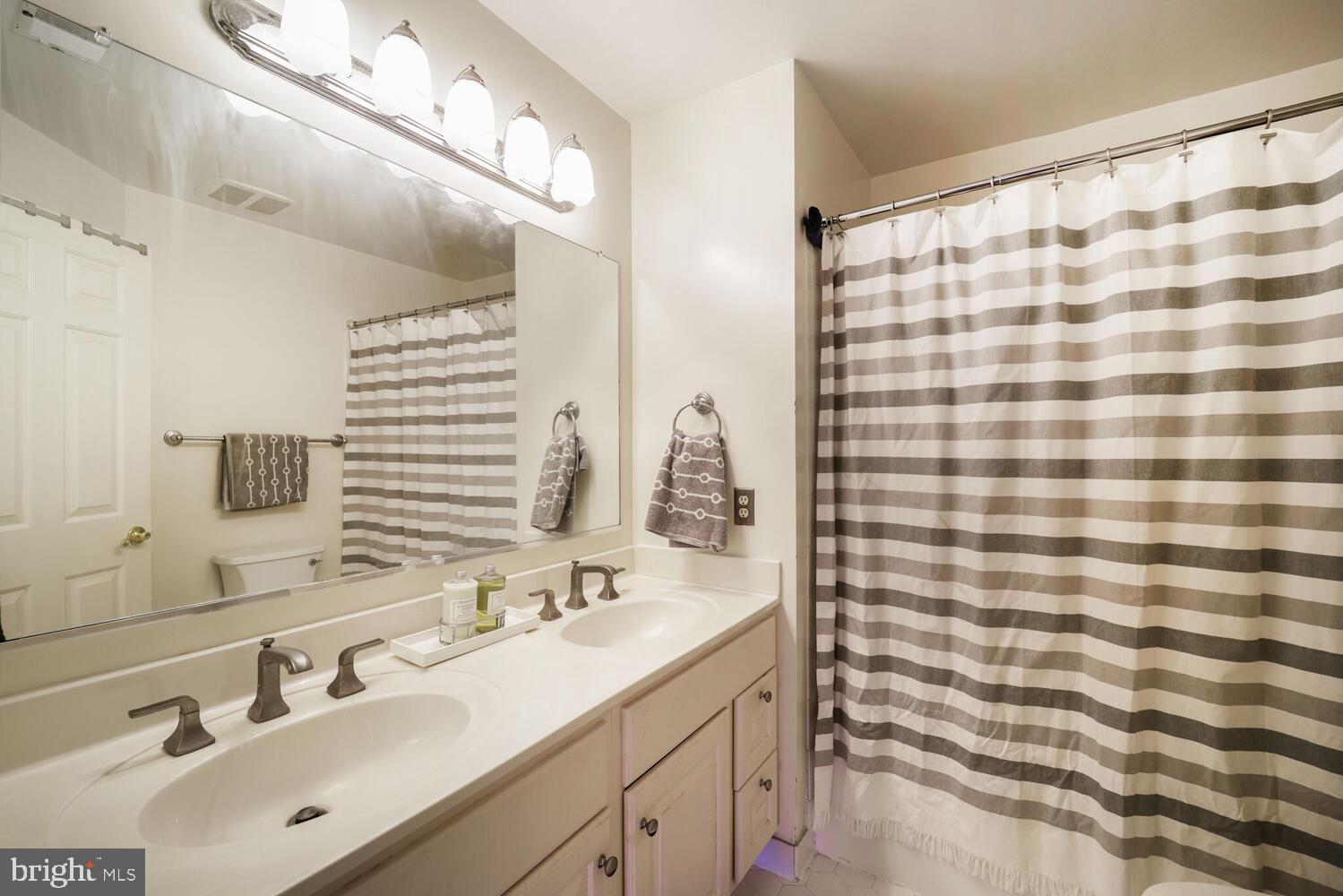 5119 WARREN PLACE NW