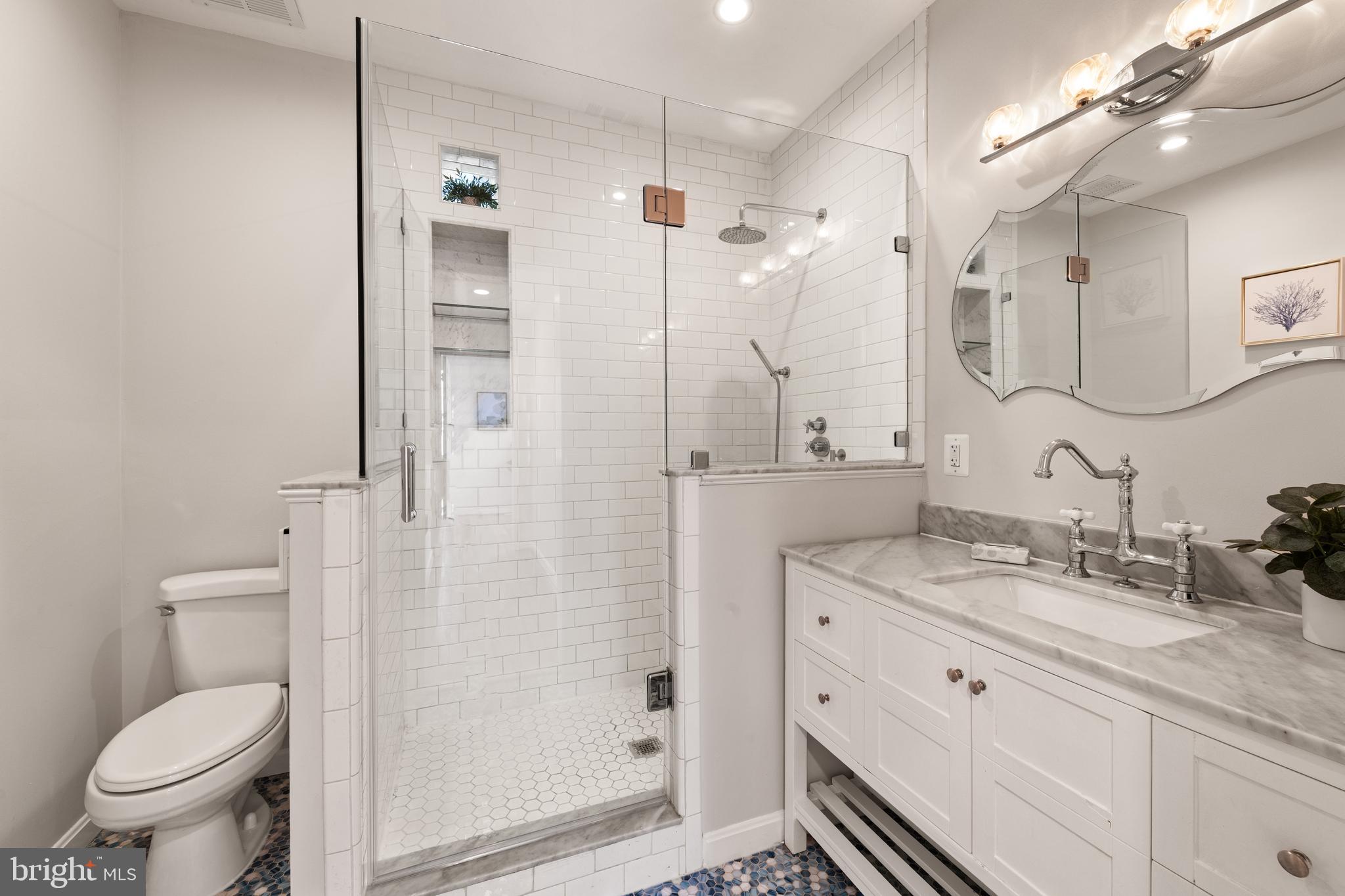 1427 MORSE STREET NE