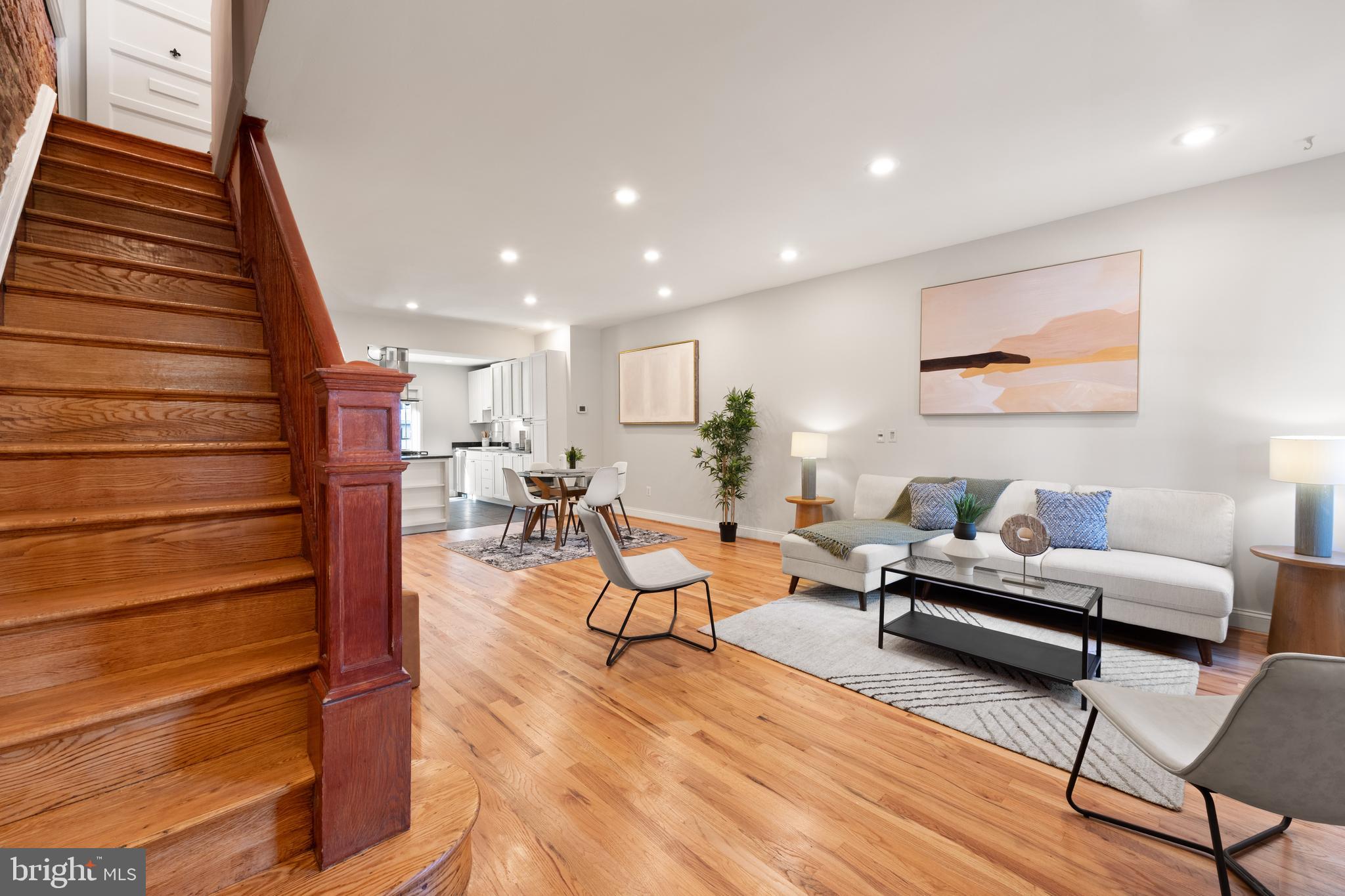 1427 MORSE STREET NE