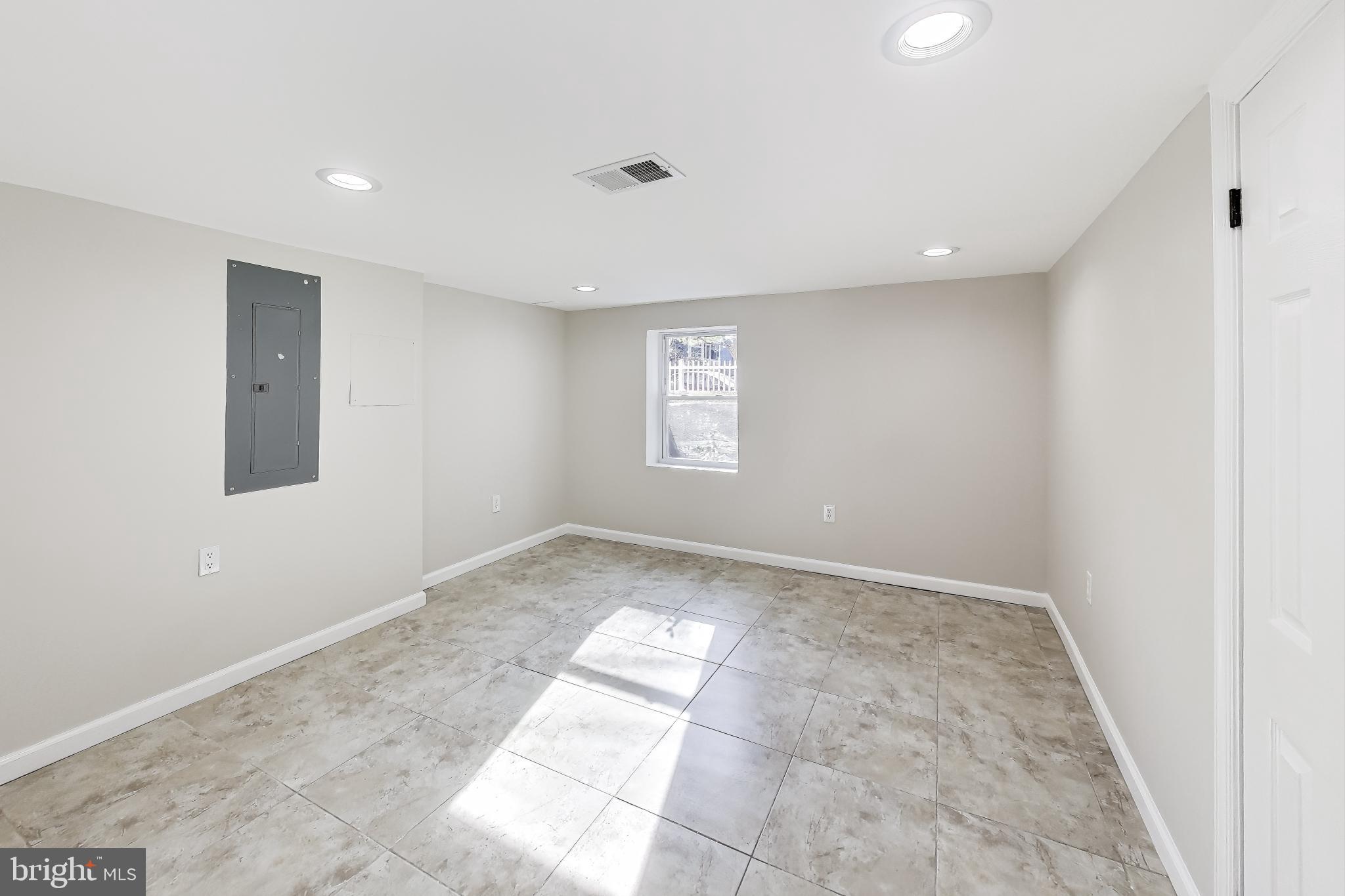 4301 KANSAS AVENUE NW