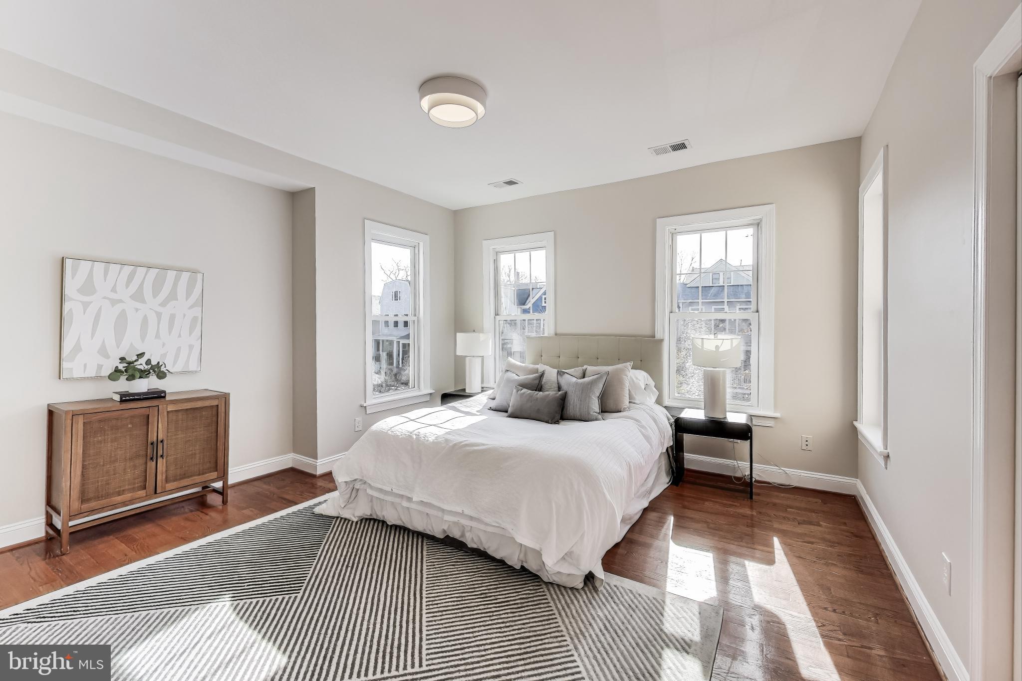 4301 KANSAS AVENUE NW