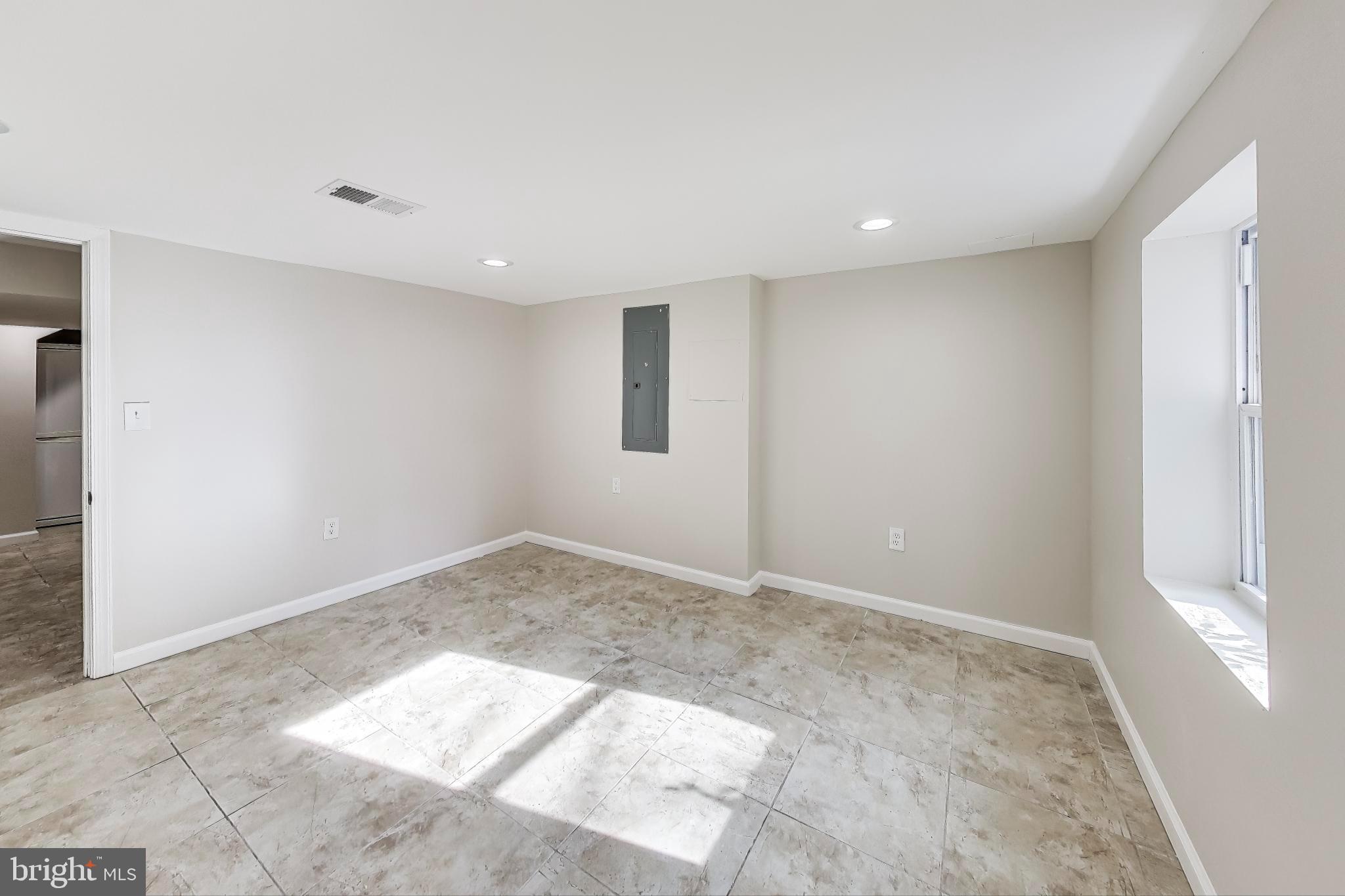 4301 KANSAS AVENUE NW