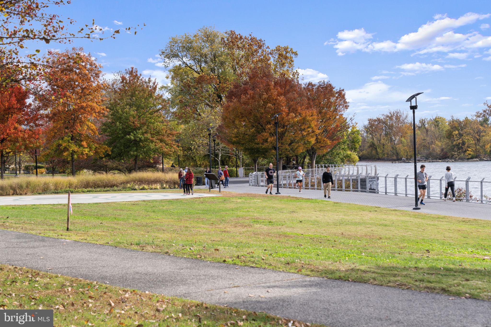 3303 WATER STREET NW 4B