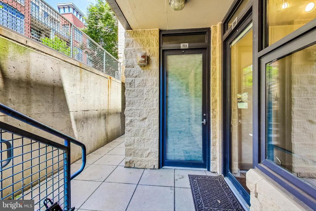 2301 CHAMPLAIN STREET NW Unit: T04