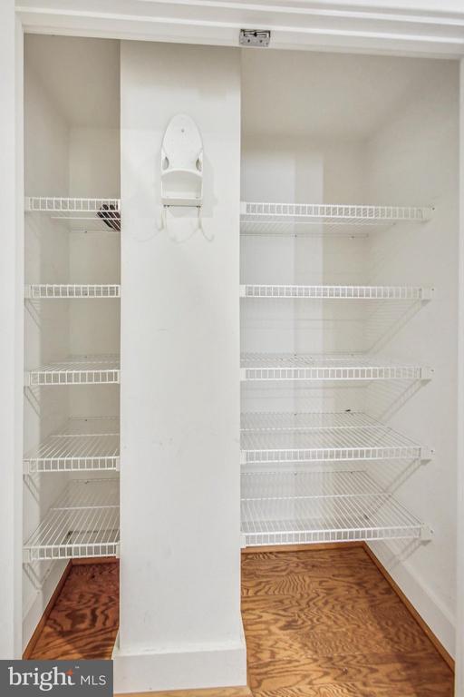 2301 CHAMPLAIN STREET NW Unit: T04