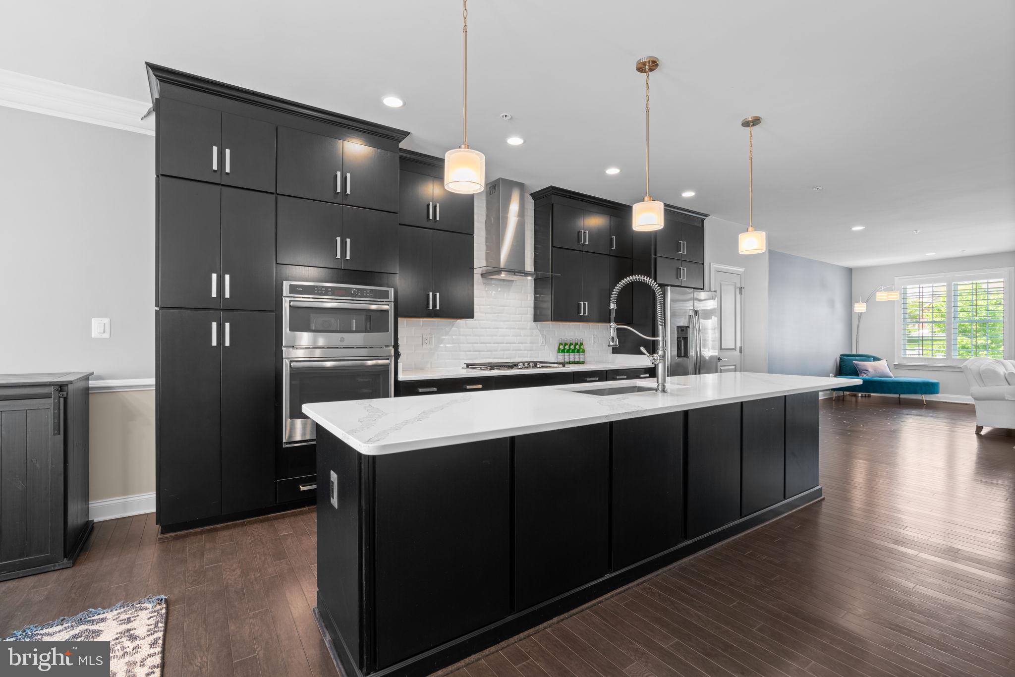 8506 Pine Springs Dr