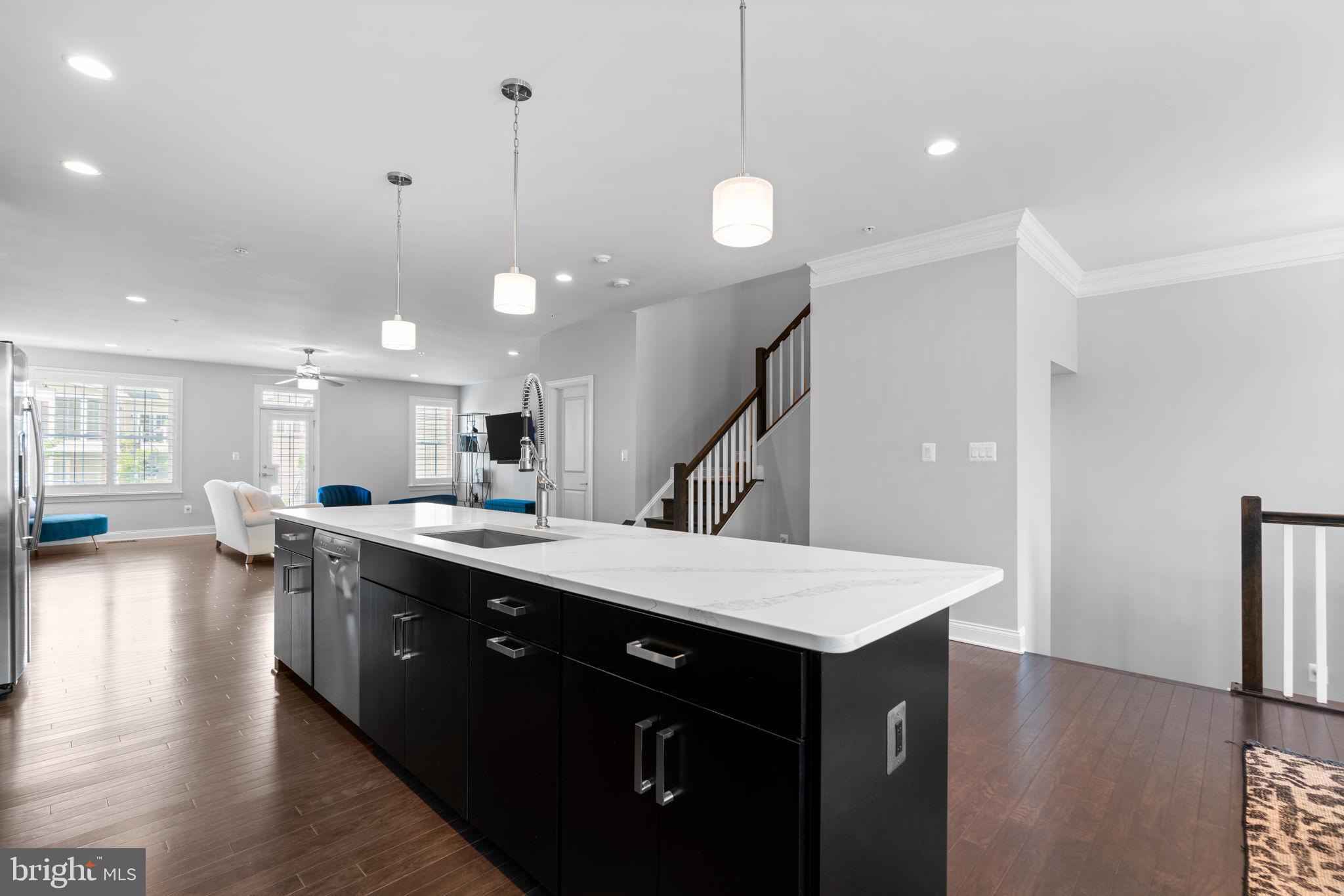 8506 Pine Springs Dr