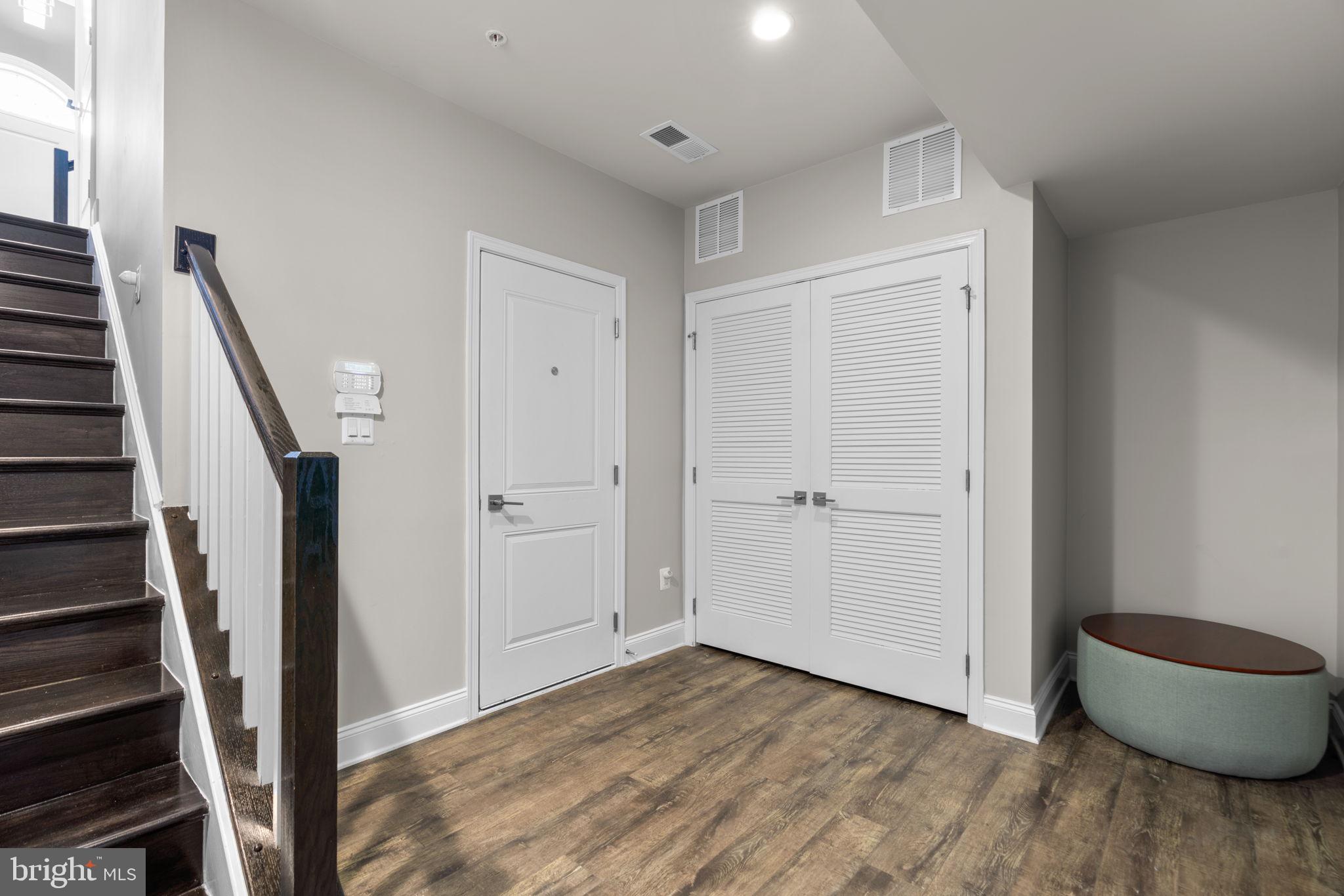 8506 Pine Springs Dr