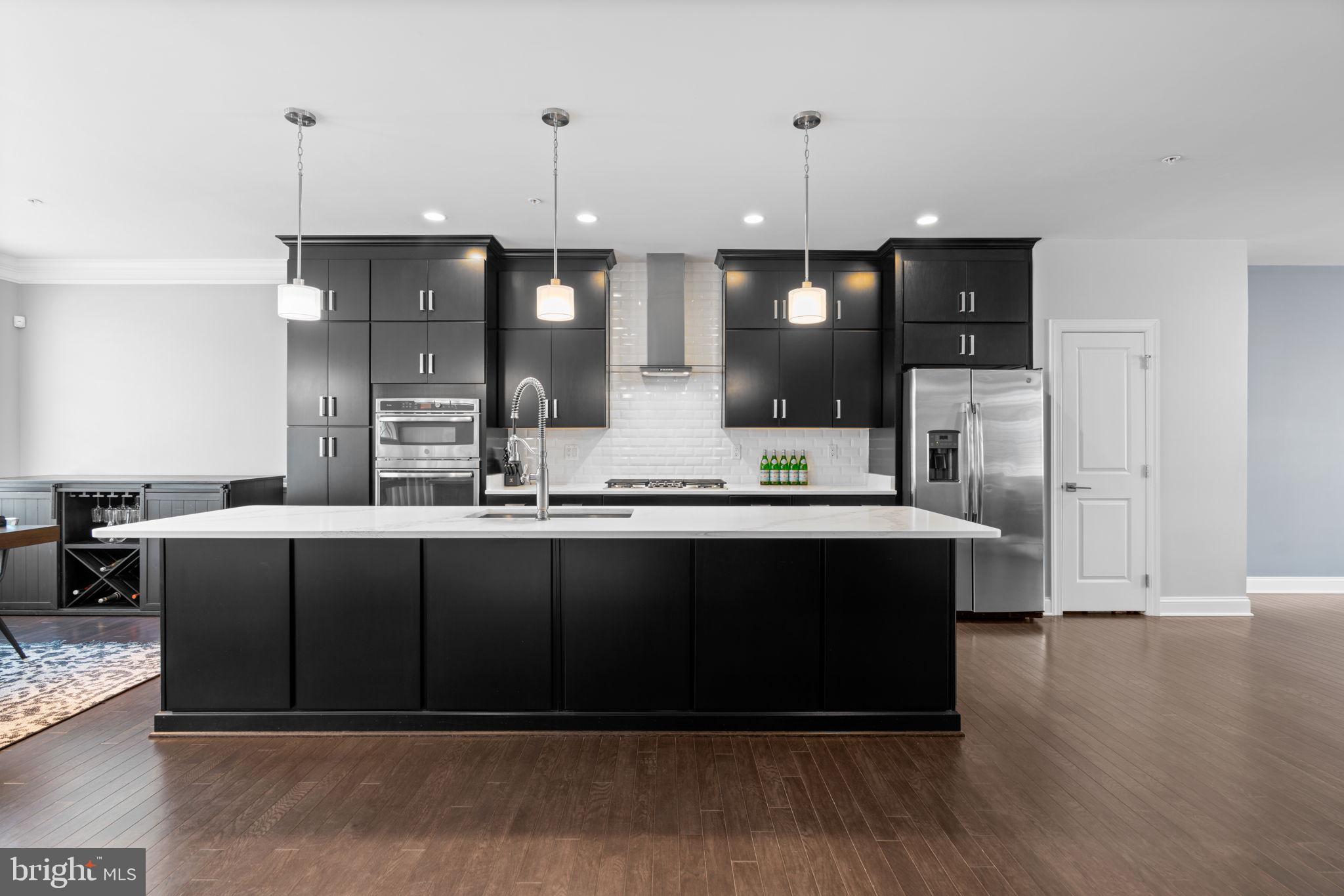 8506 Pine Springs Dr