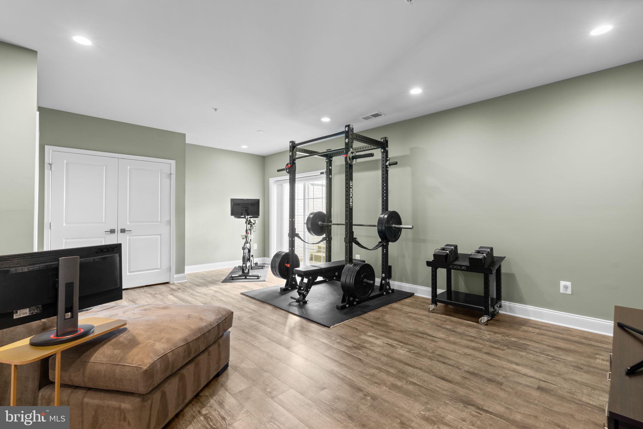 8506 Pine Springs Dr