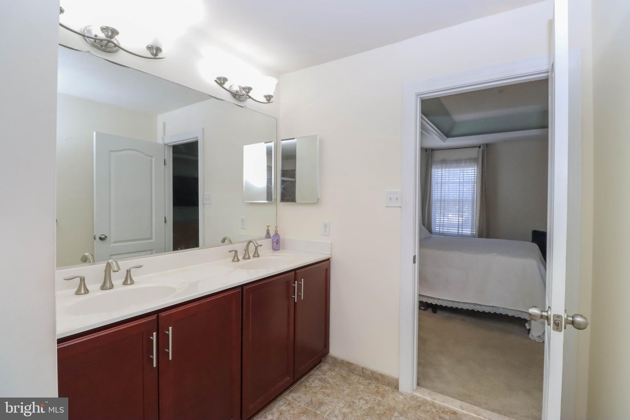 7419 OSPREY LANDING DRIVE