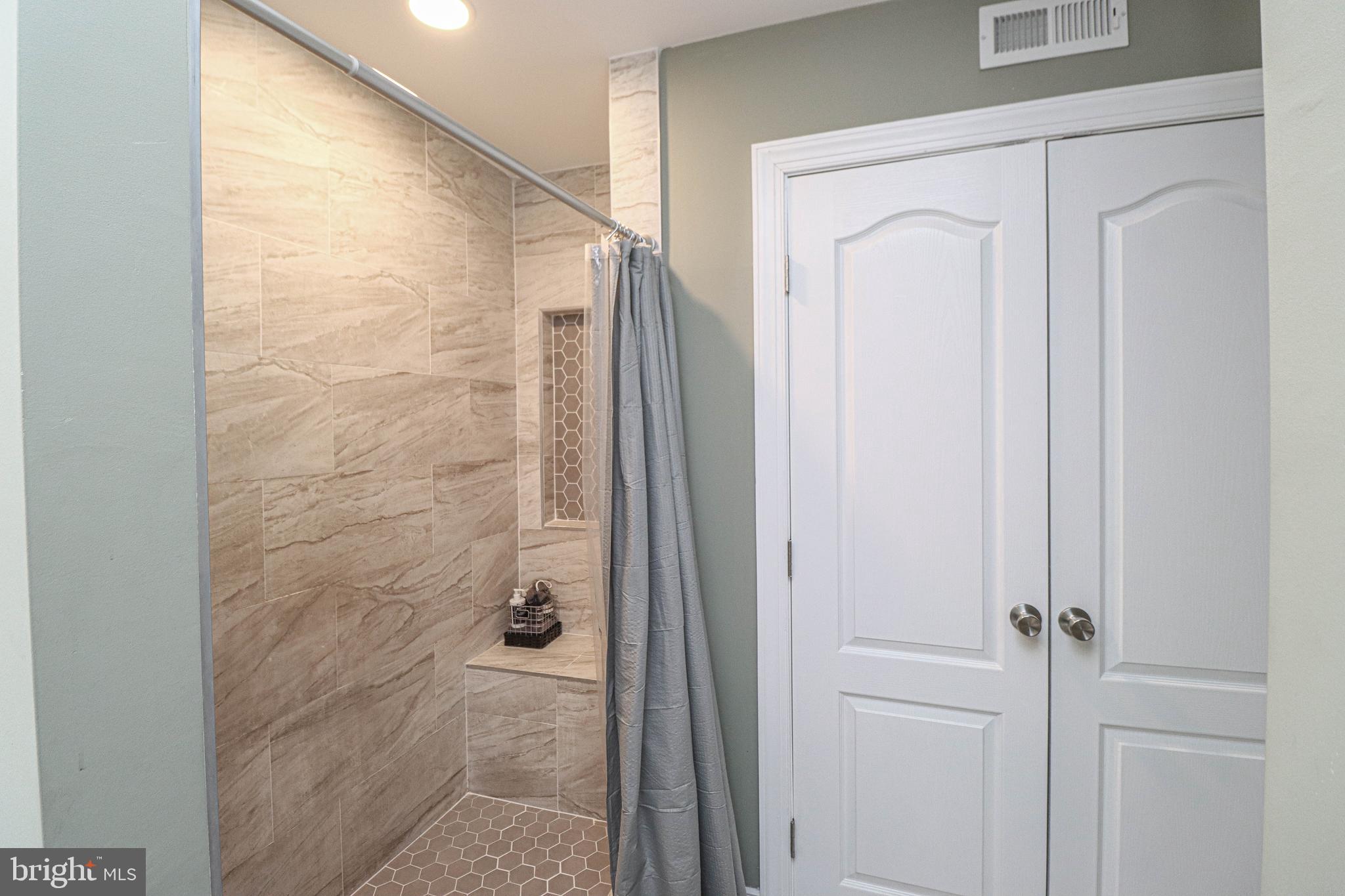 7419 OSPREY LANDING DRIVE