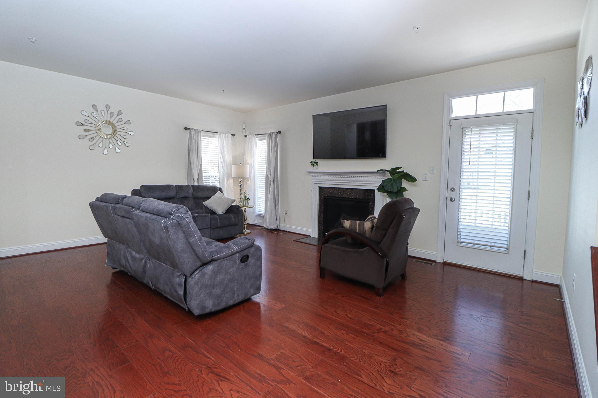 7419 OSPREY LANDING DRIVE