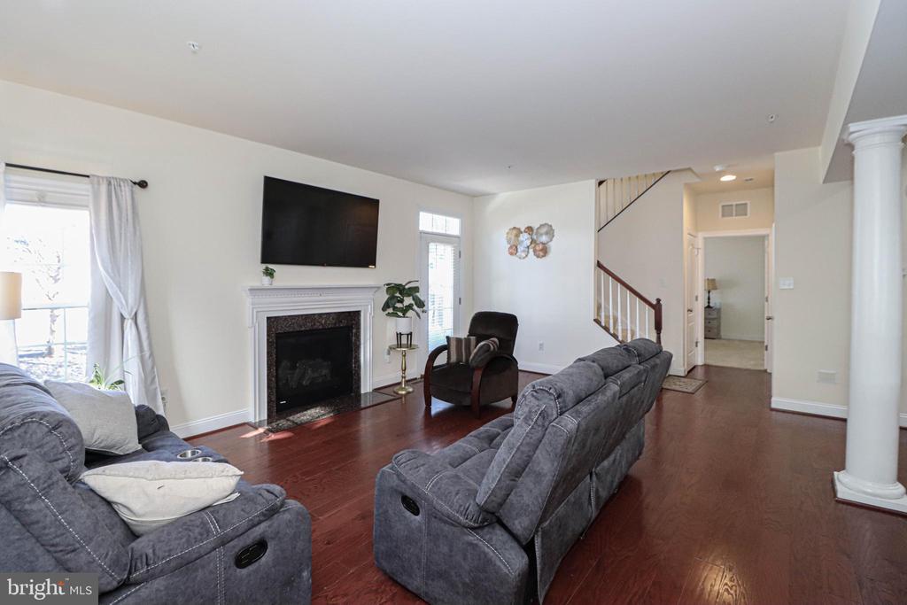 7419 OSPREY LANDING DRIVE
