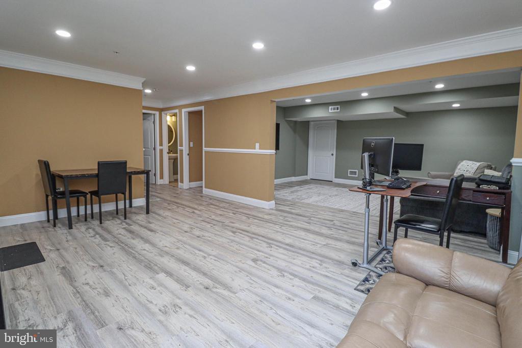 7419 OSPREY LANDING DRIVE