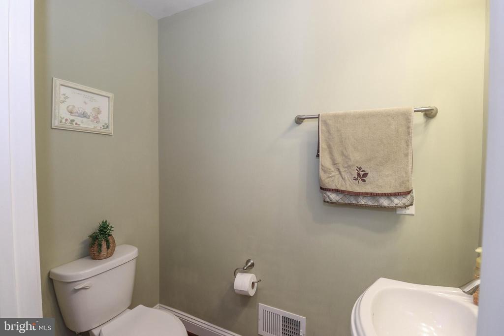 7419 OSPREY LANDING DRIVE