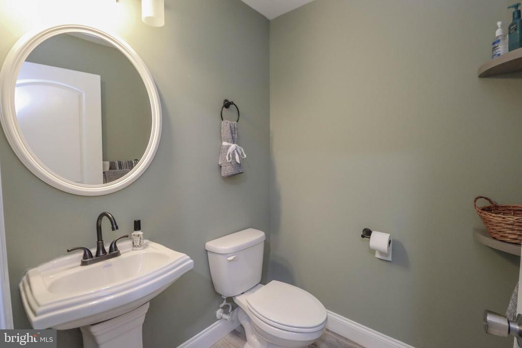 7419 OSPREY LANDING DRIVE