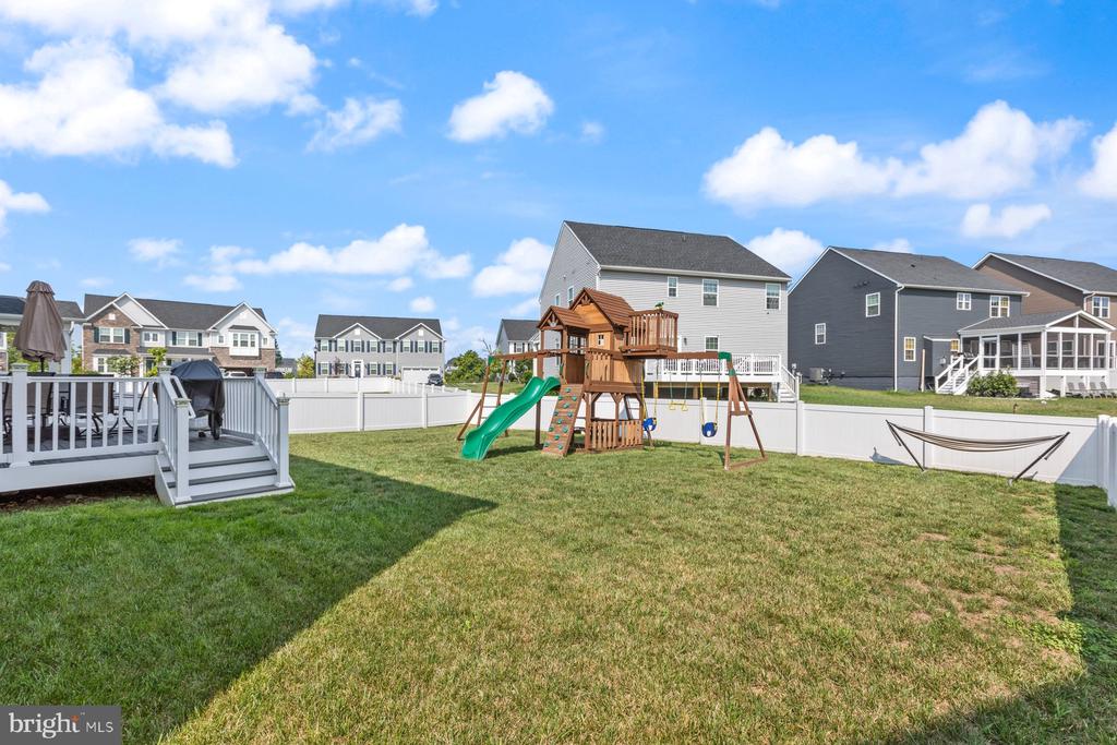 6720 Serviceberry Dr