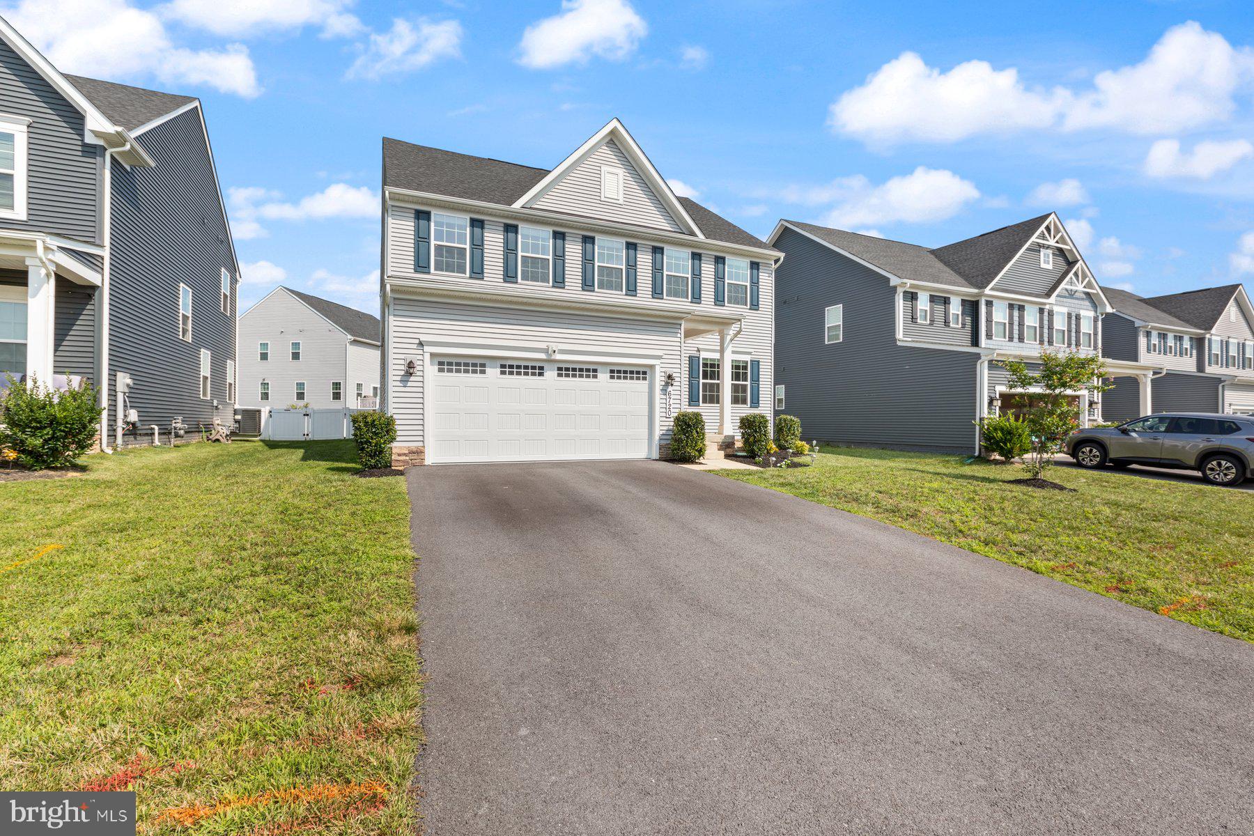 6720 Serviceberry Dr