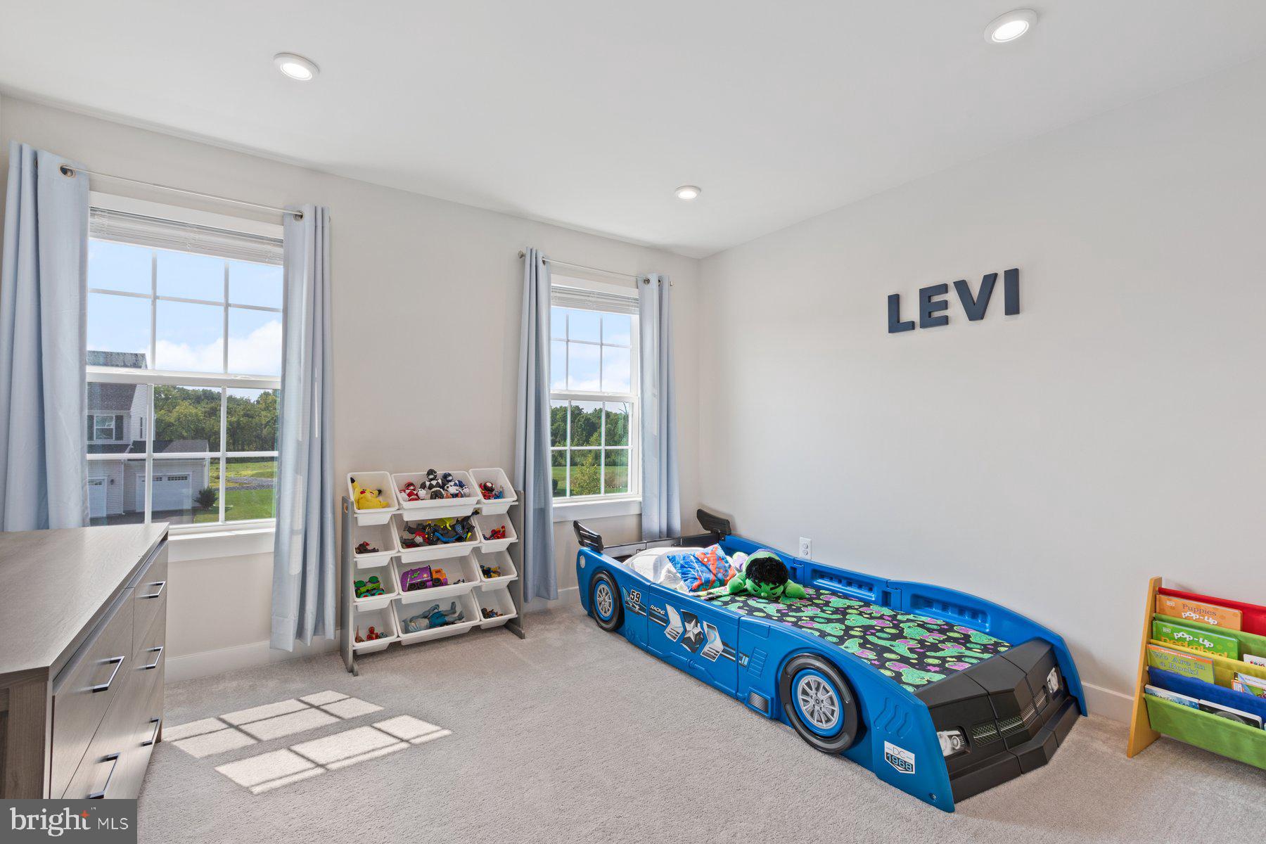 6720 Serviceberry Dr