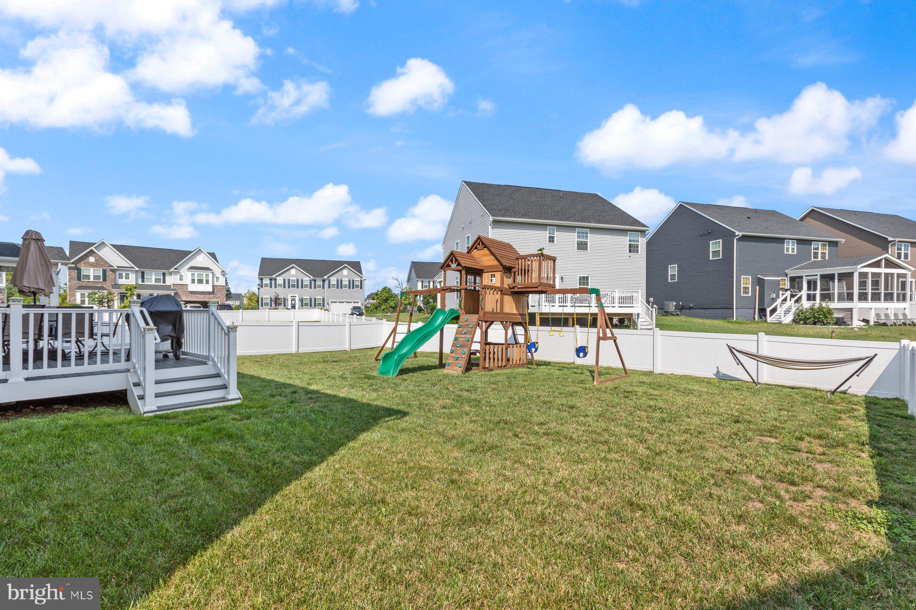 6720 Serviceberry Dr