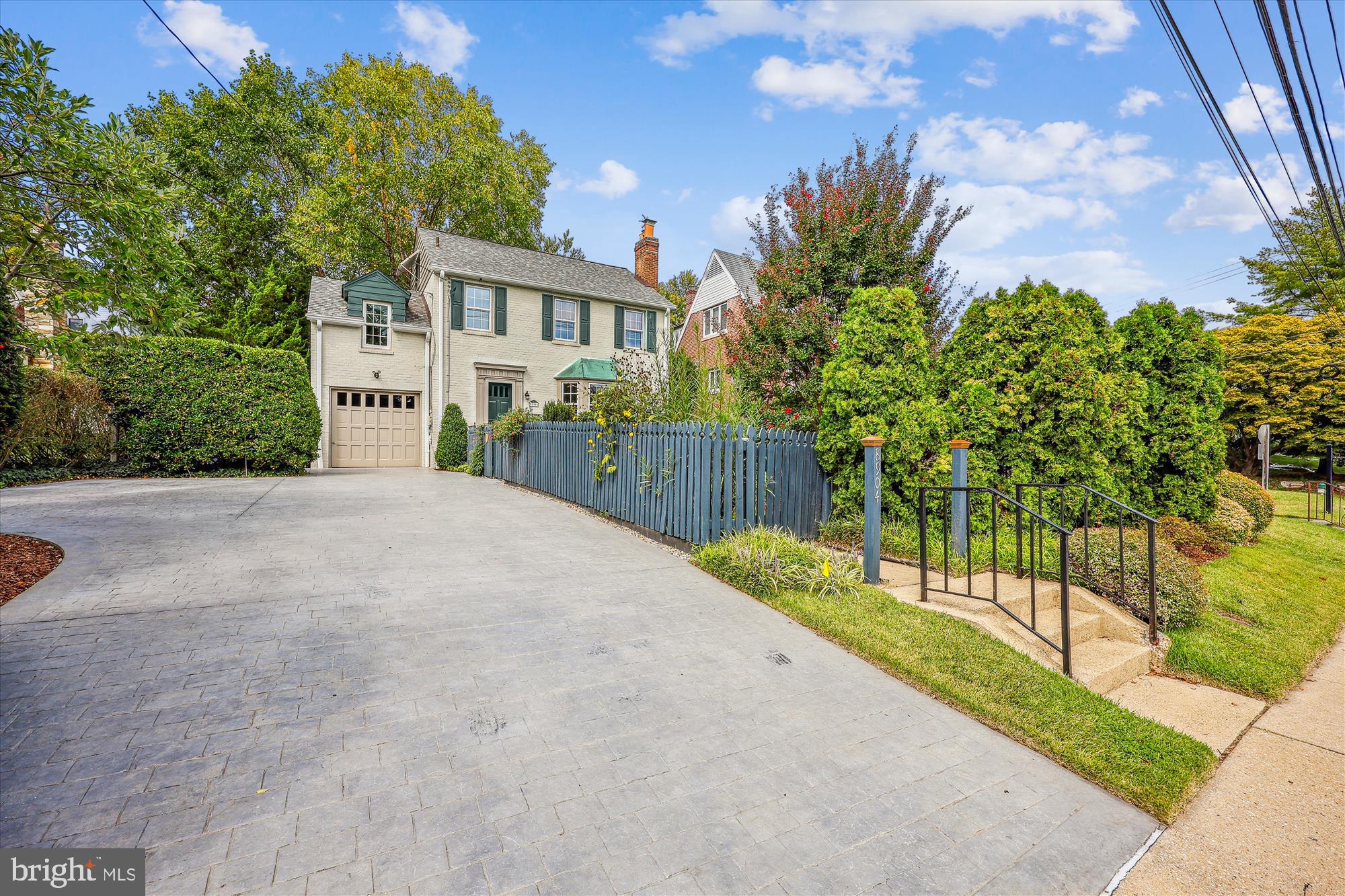 8904 Colesville Rd