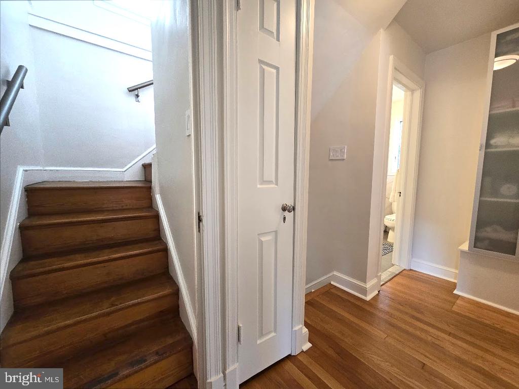 8904 Colesville Rd