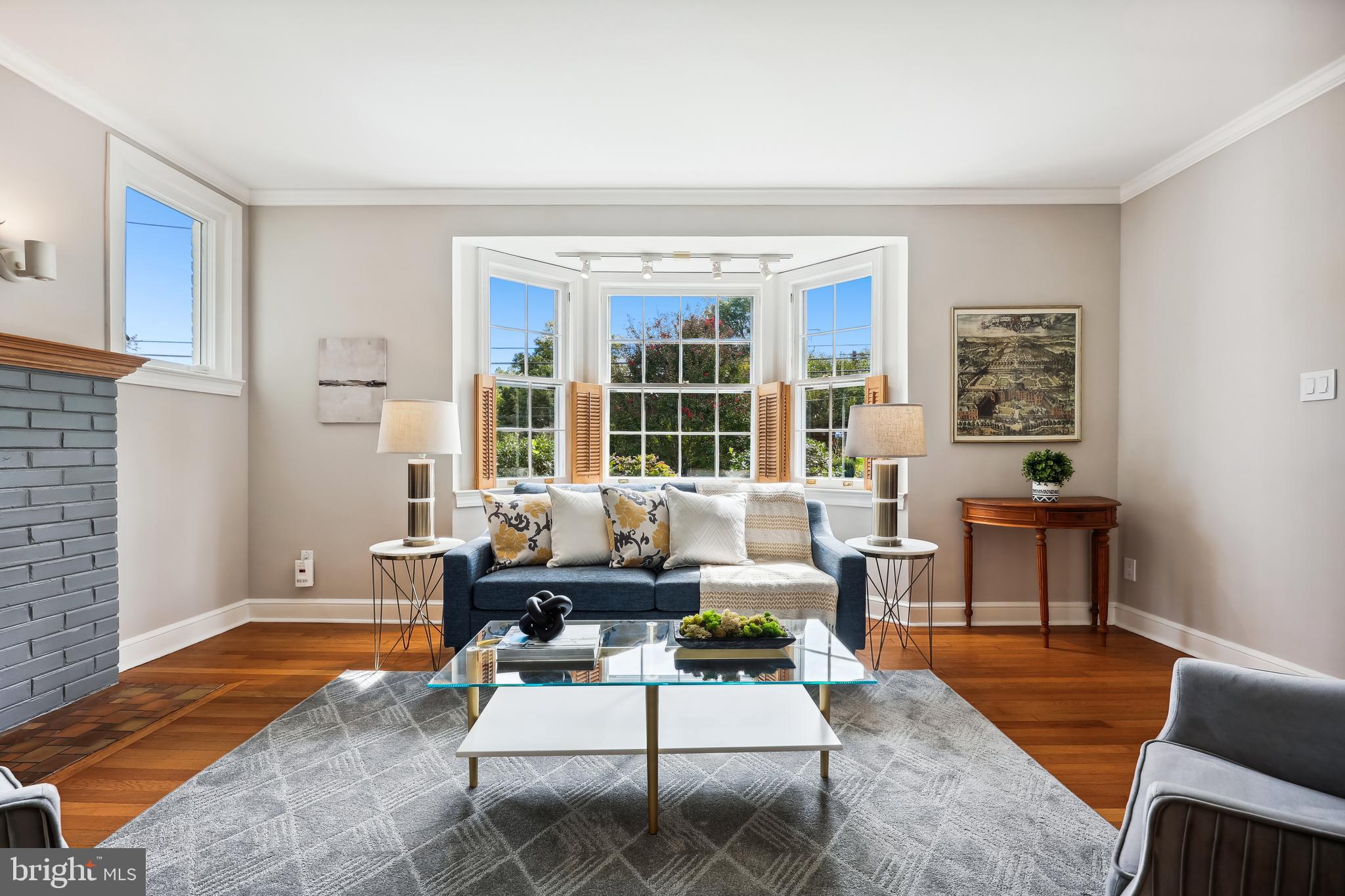 8904 Colesville Rd