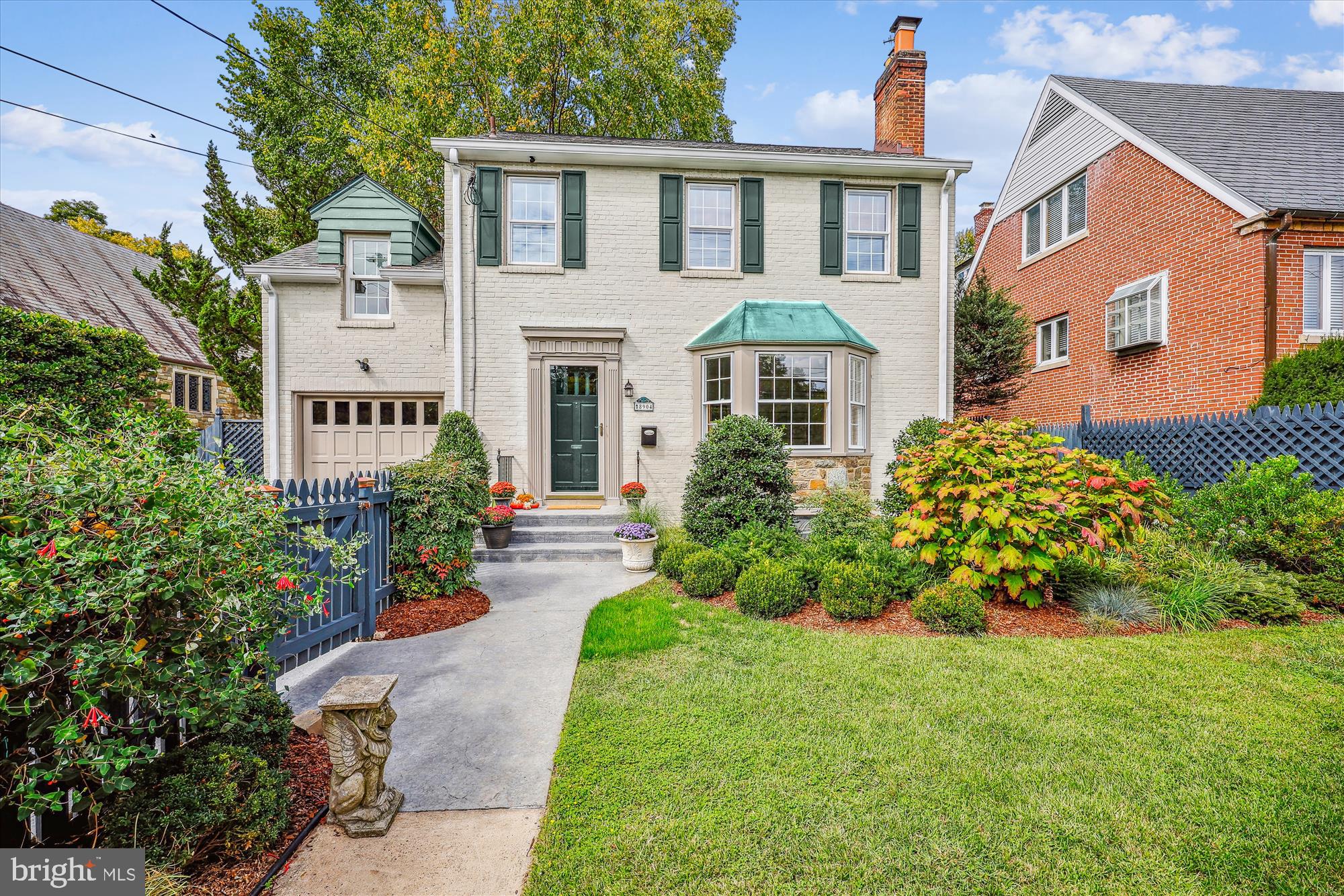 8904 Colesville Rd