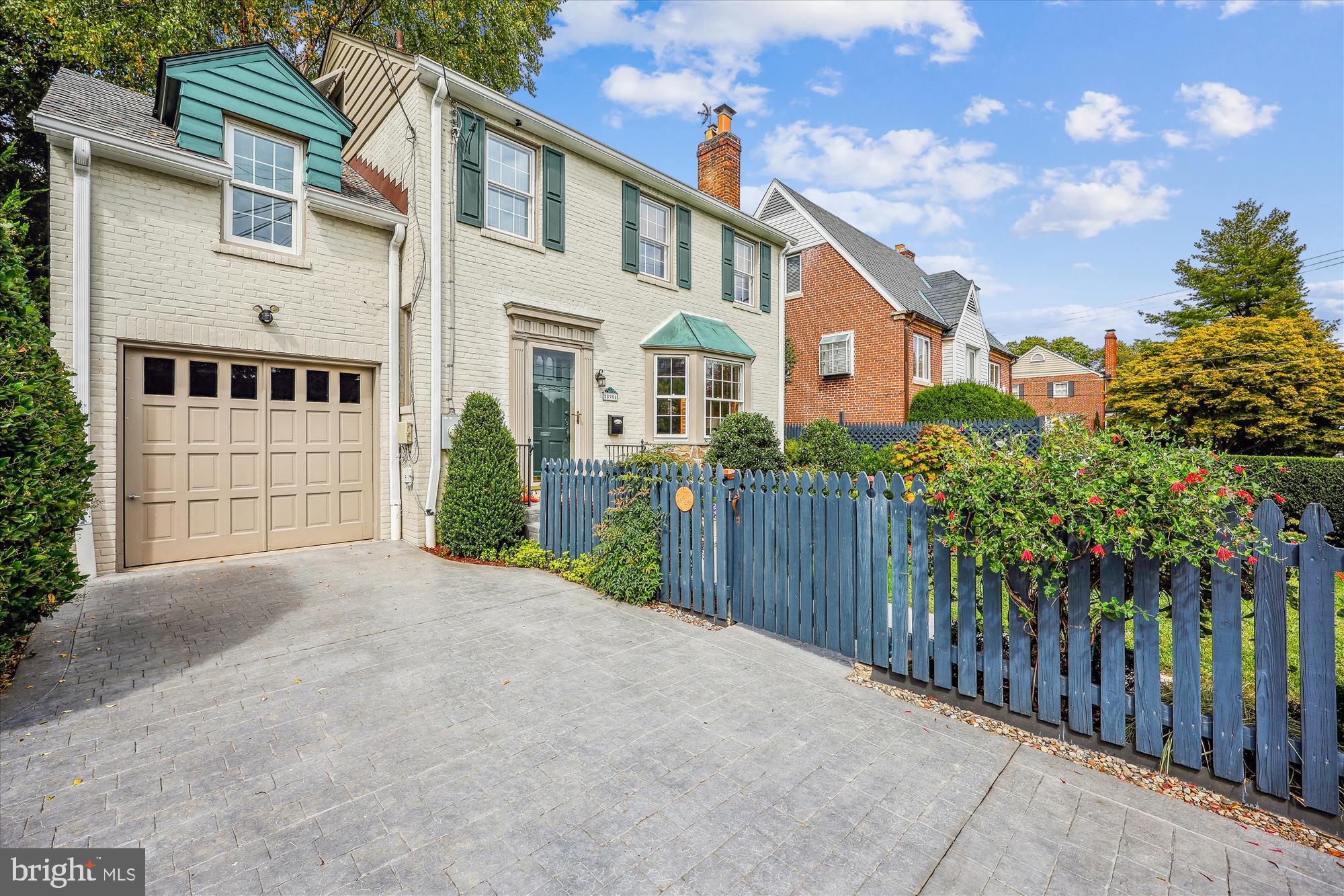 8904 Colesville Rd