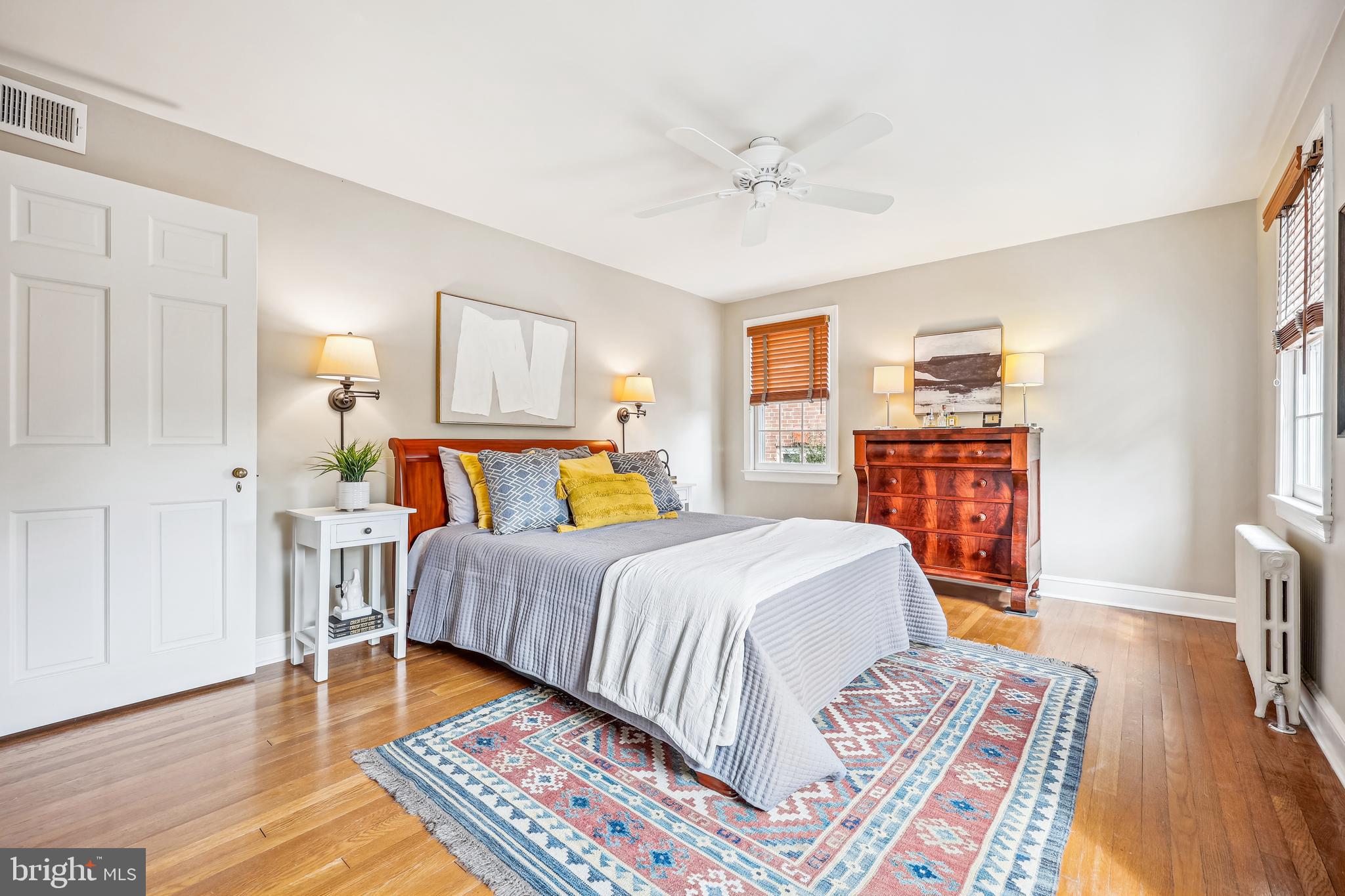 8904 Colesville Rd