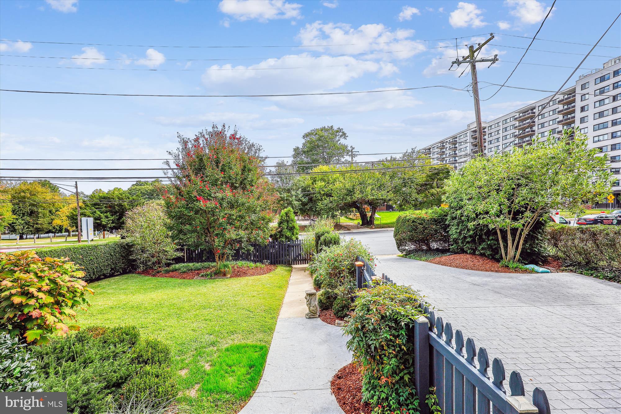 8904 Colesville Rd