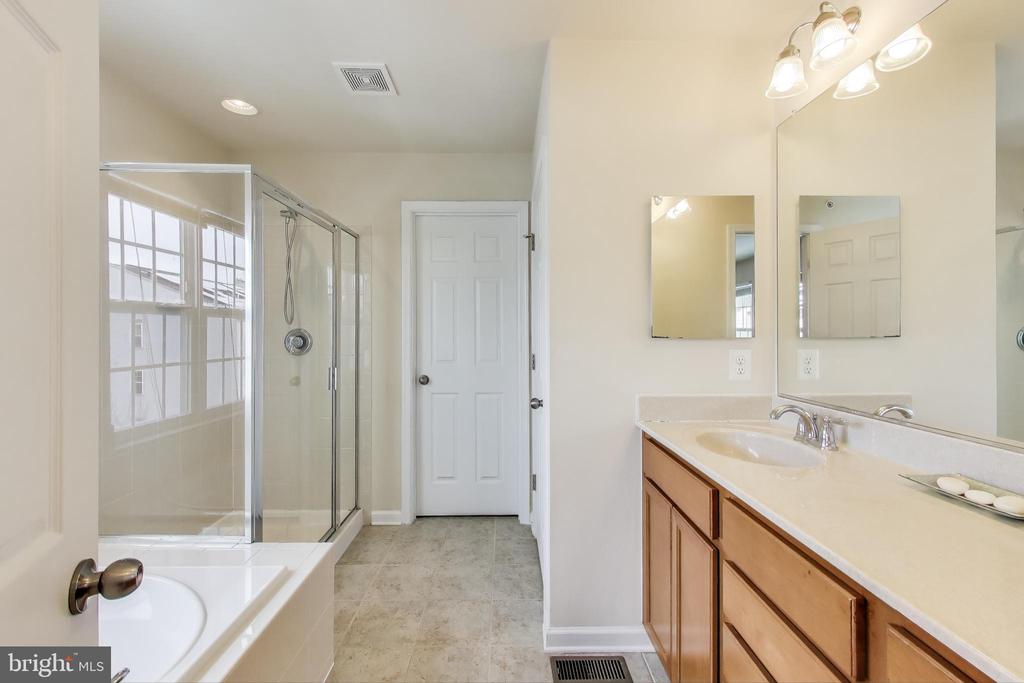 3507 Doc Berlin Dr