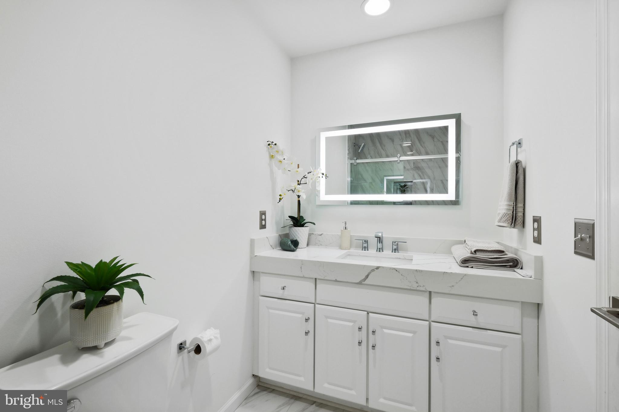 407 Oak Knoll Dr