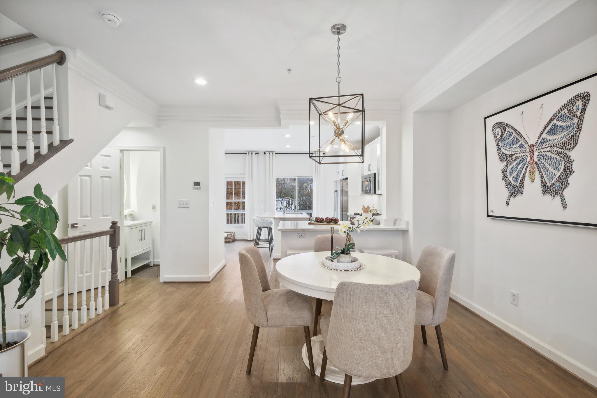 407 Oak Knoll Dr