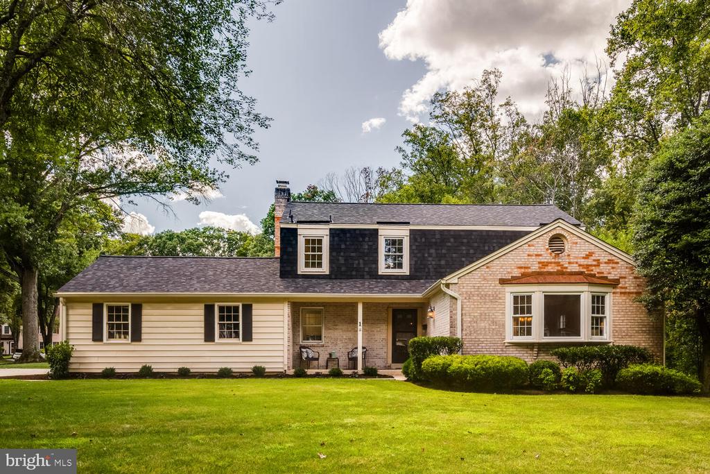 1 COLUMBIA COURT
