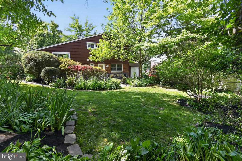 4401 FERRARA DRIVE