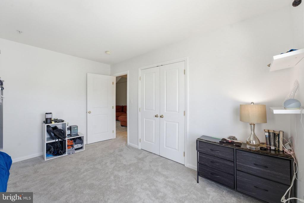 12805 CLARKSBURG SQUARE ROAD