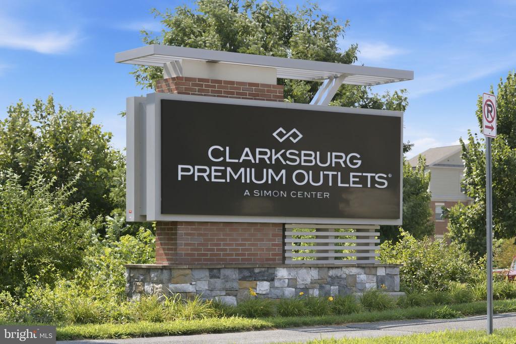 12805 CLARKSBURG SQUARE ROAD