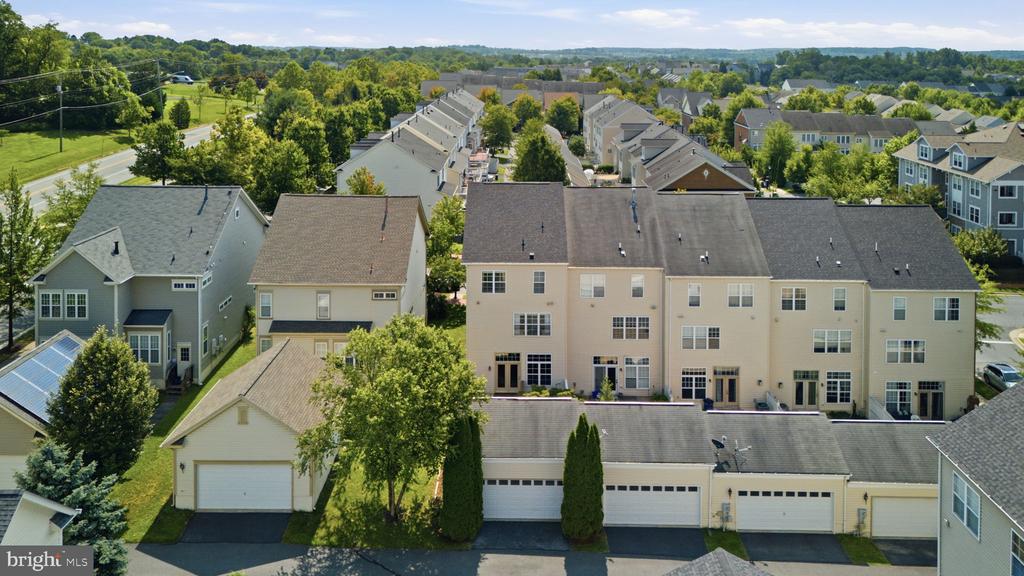 12805 CLARKSBURG SQUARE ROAD