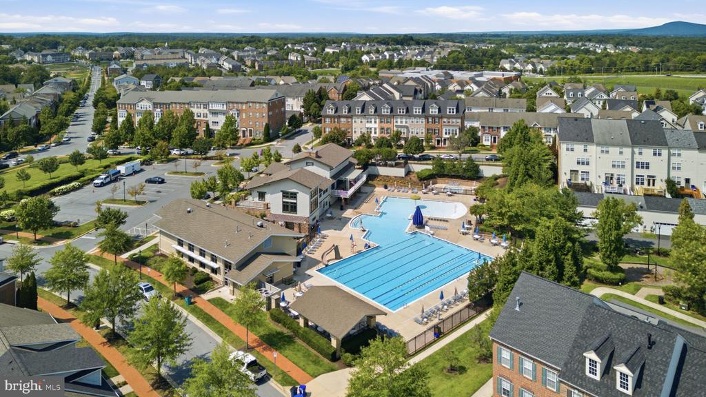 12805 CLARKSBURG SQUARE ROAD