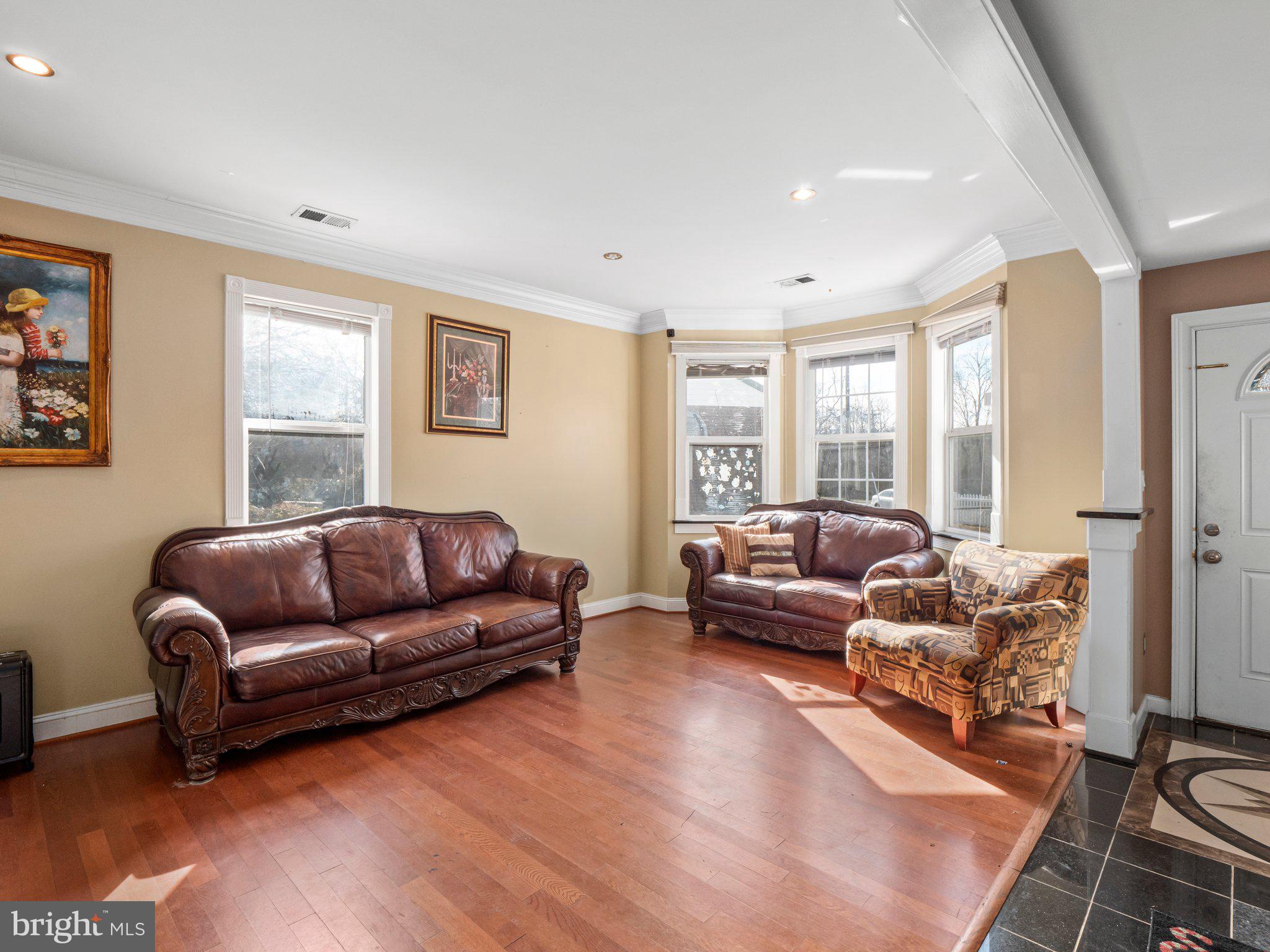 5007 EDGEWOOD ROAD