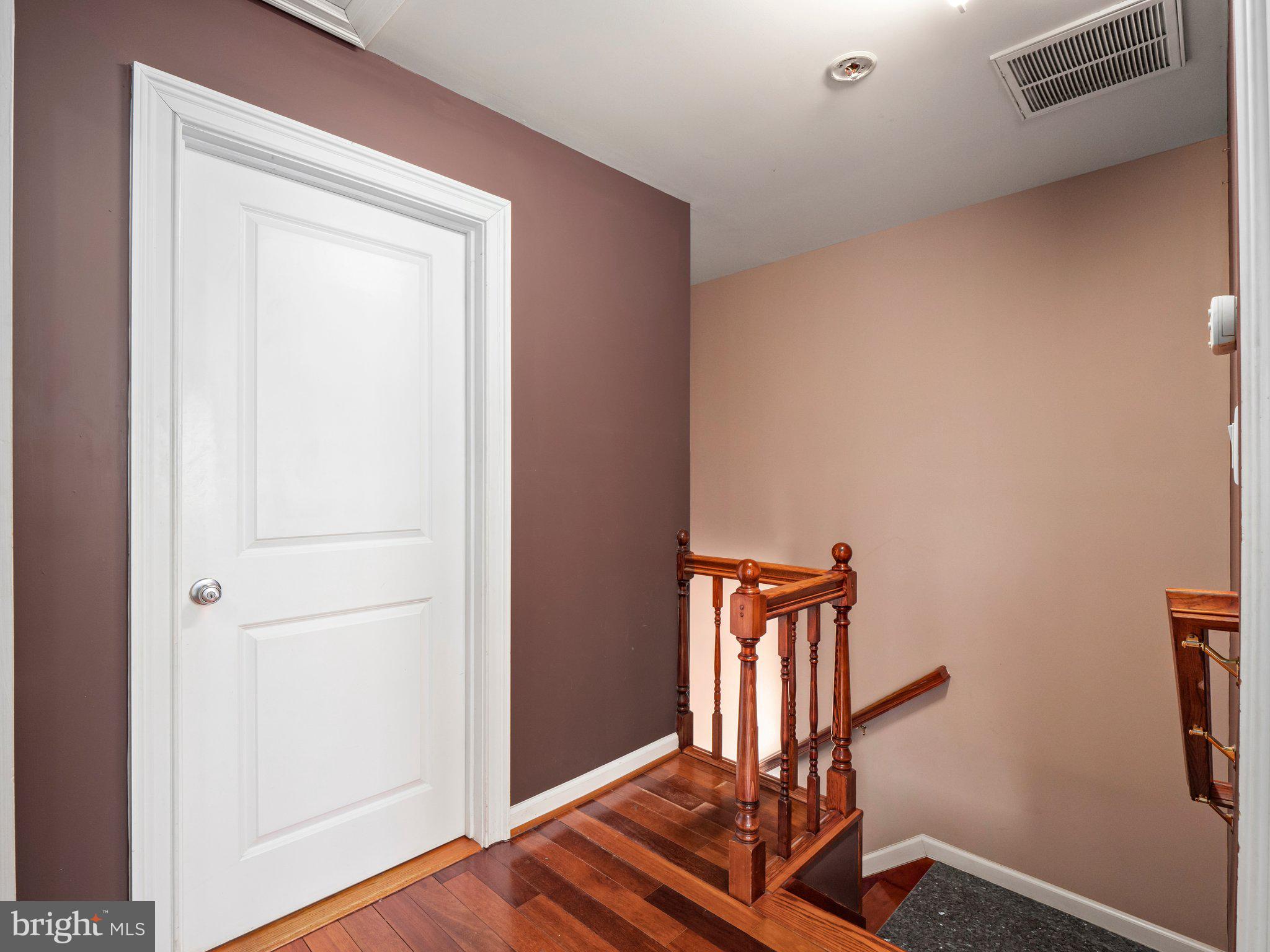 5007 EDGEWOOD ROAD