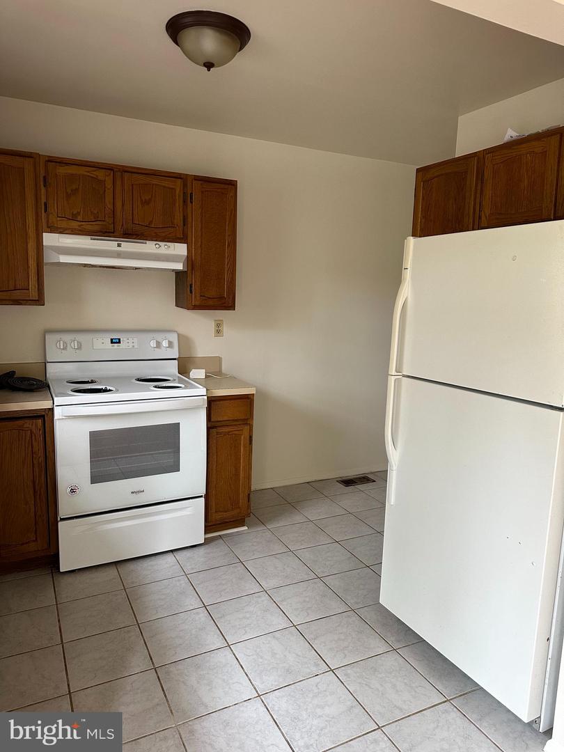 11314 BOOTH BAY WAY